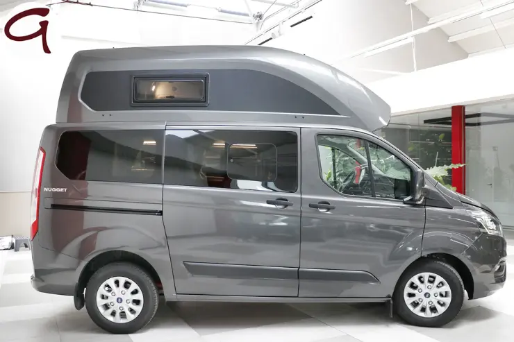 Ford Custom vehículo renting en Gyata