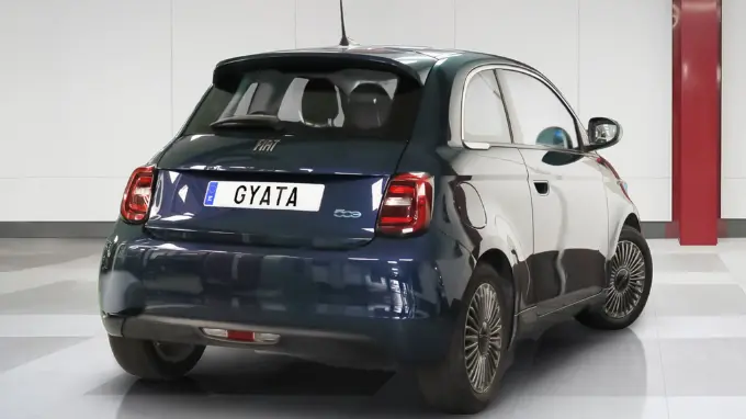 Fiat 500 eléctrico km0 con cuota de 200€