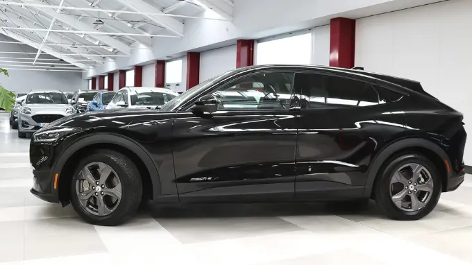 Coche SUV Mustang de ocasión