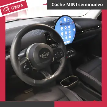 Interior del coche MINI seminuevo en buen estado de Gyata