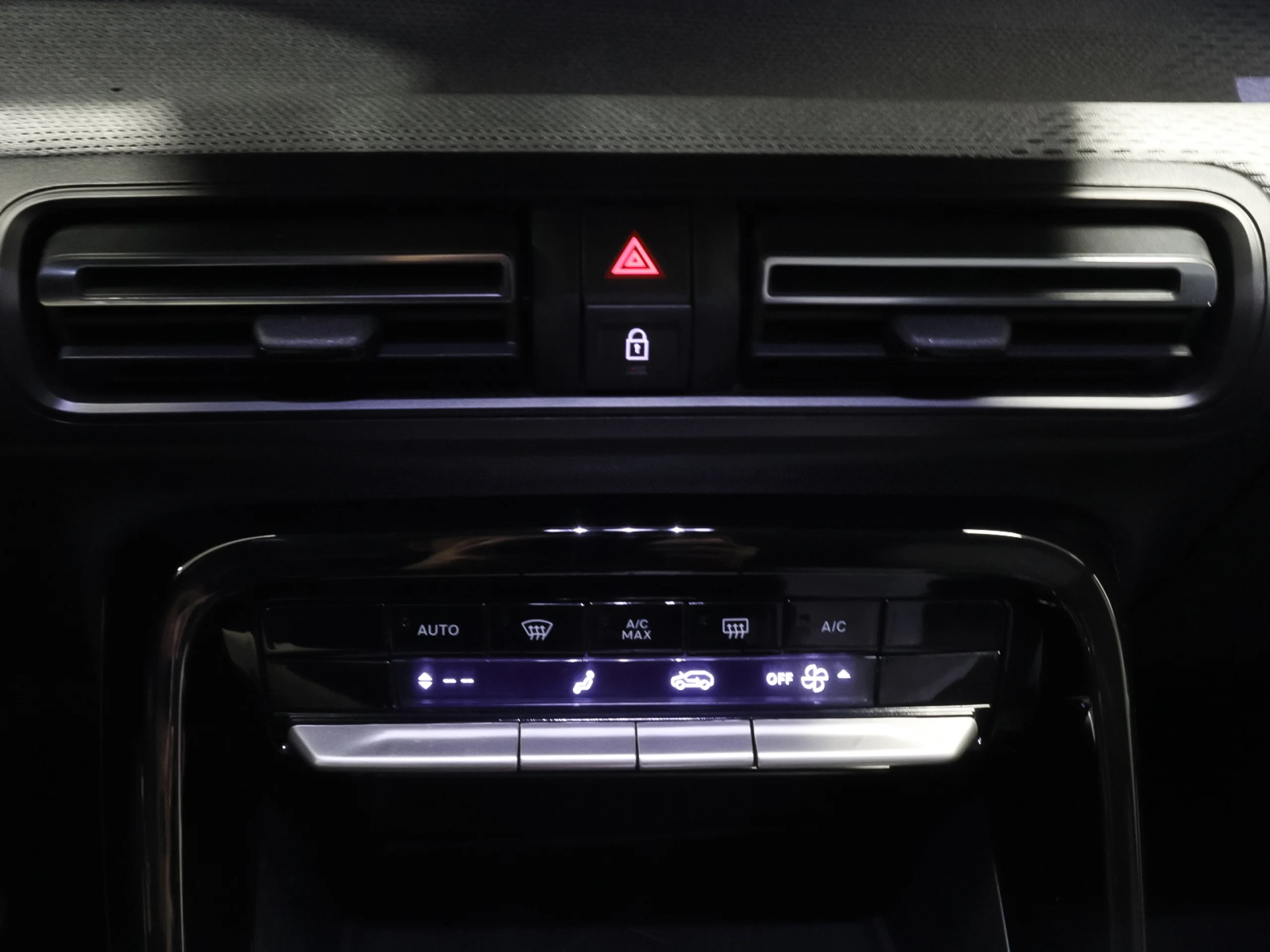 Citroen ë-C3 Eléctrico Max 83 kW (113 CV) - Foto 21