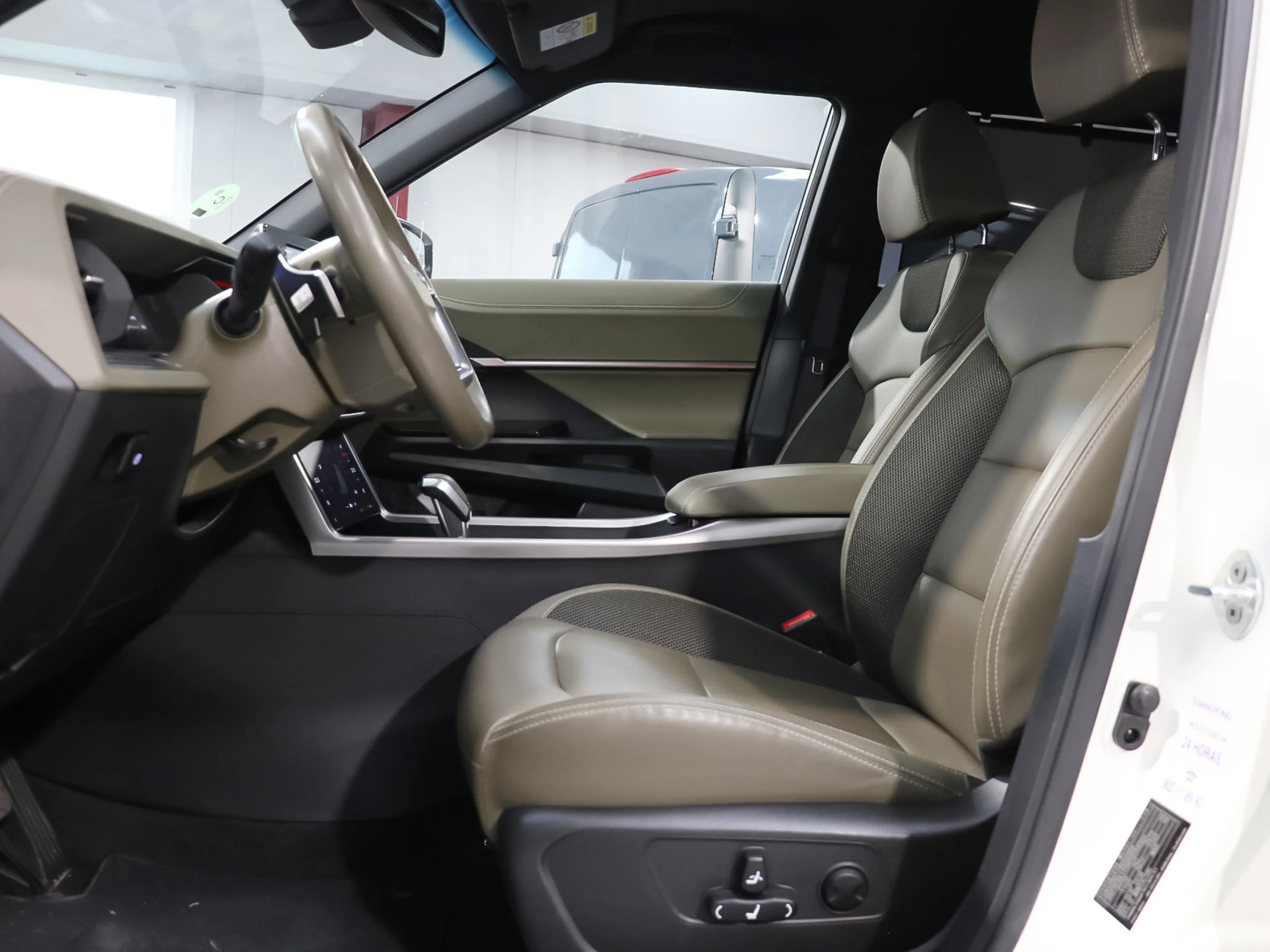 SsangYong Torres G15 Adventure 4x4 Auto 120 kW (163 CV) - Foto 8