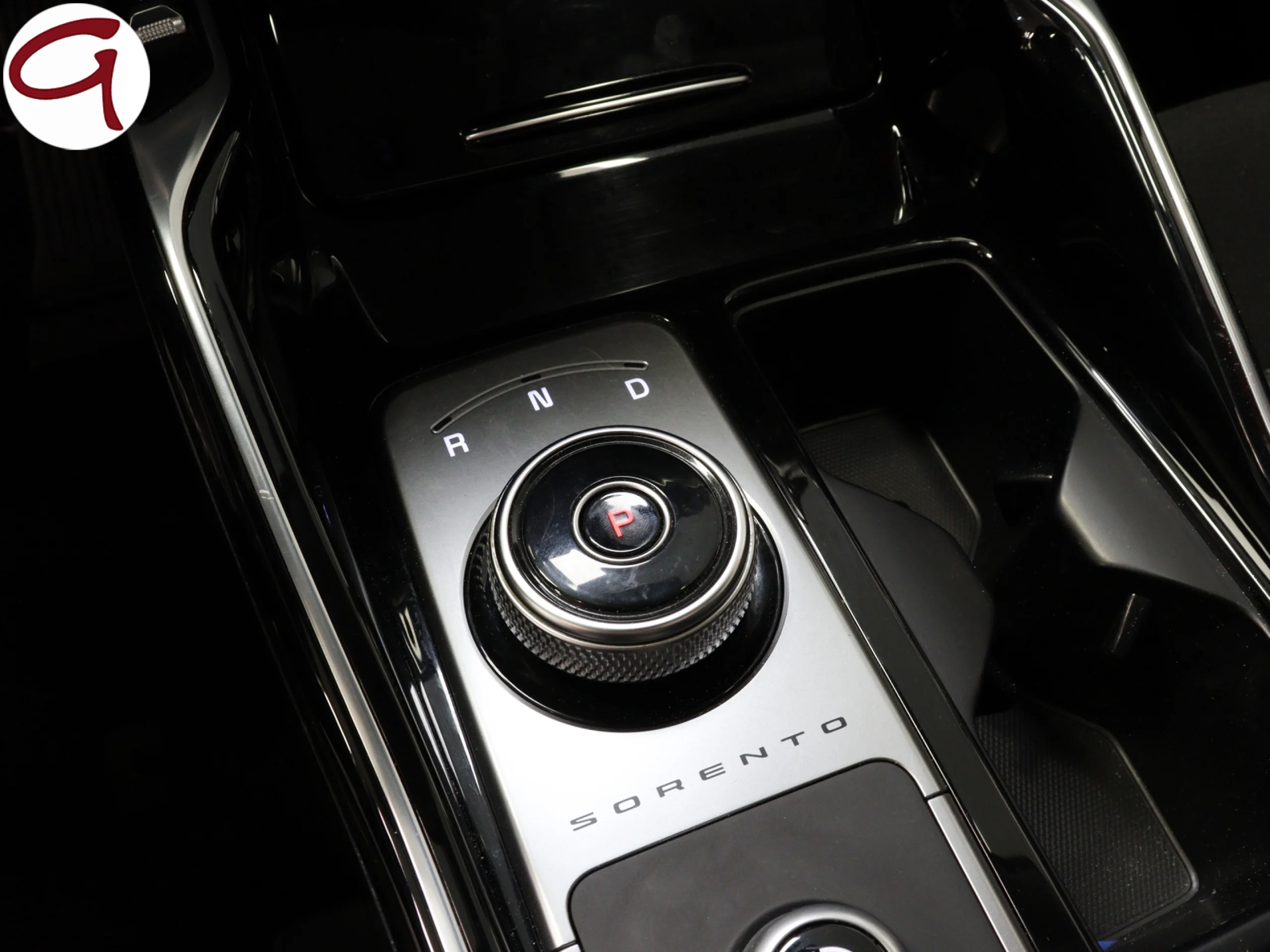 Kia Sorento 2.2 CRDi Emotion 4x2 DCT 142 kW (194 CV) - Foto 23