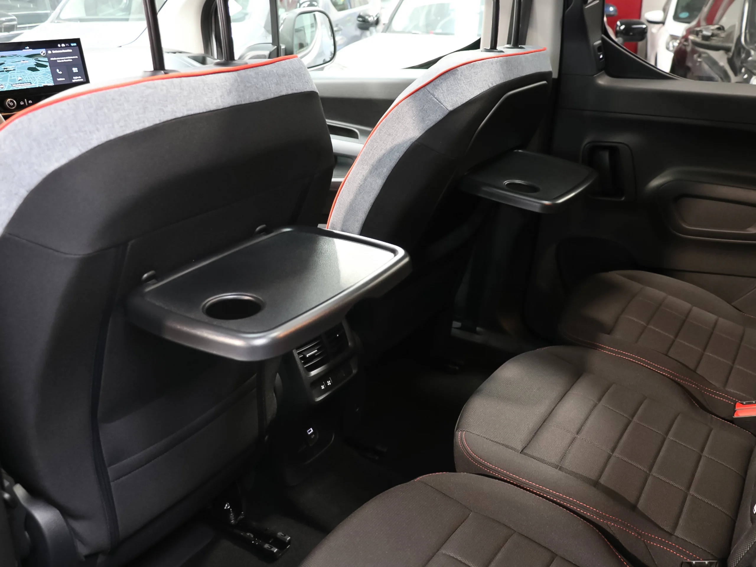 Citroen Berlingo BlueHDi 100 S&S Talla M Max 75 kW (102 CV) - Foto 11