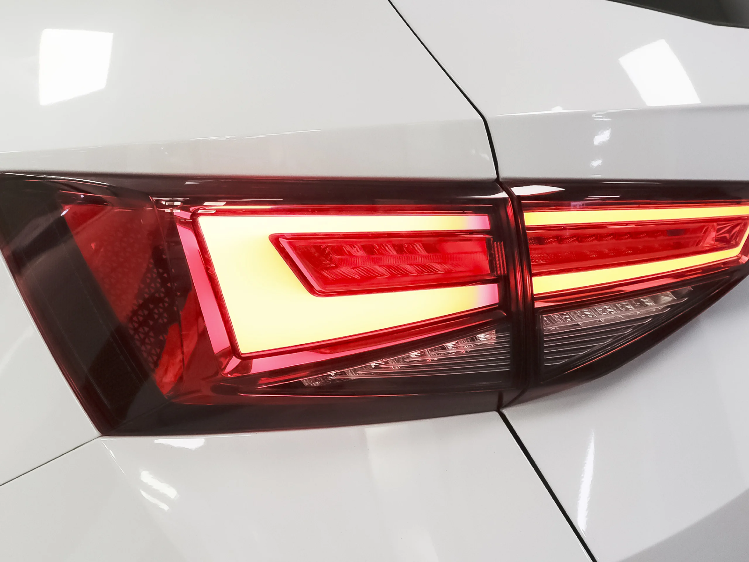 SEAT Ateca 2.0 TDI S&S FR DSG 110 kW (150 CV) - Foto 51