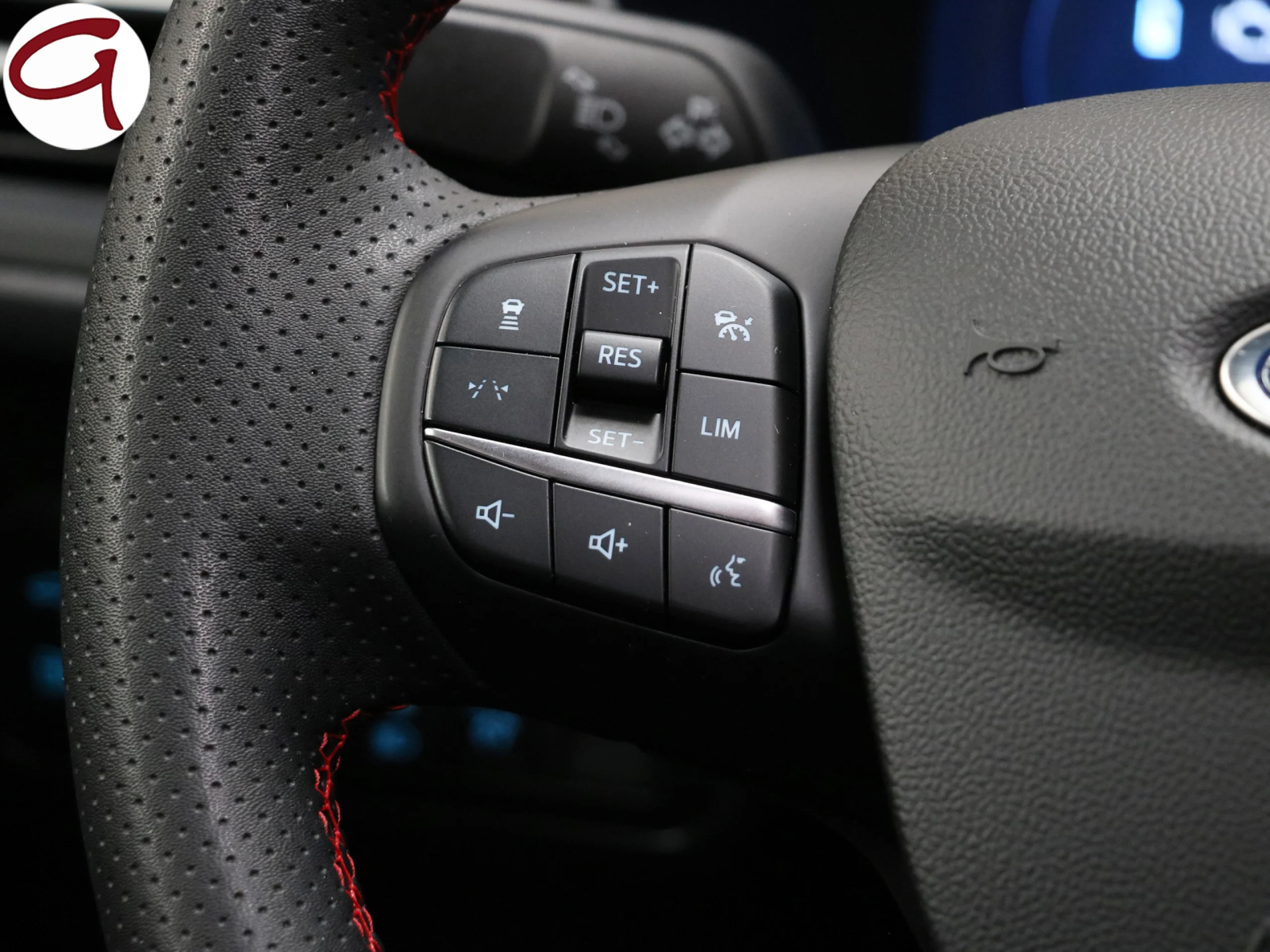 Ford Kuga 2.5 Duratec PHEV ST-Line X Auto 178 kW (243 CV) - Foto 7