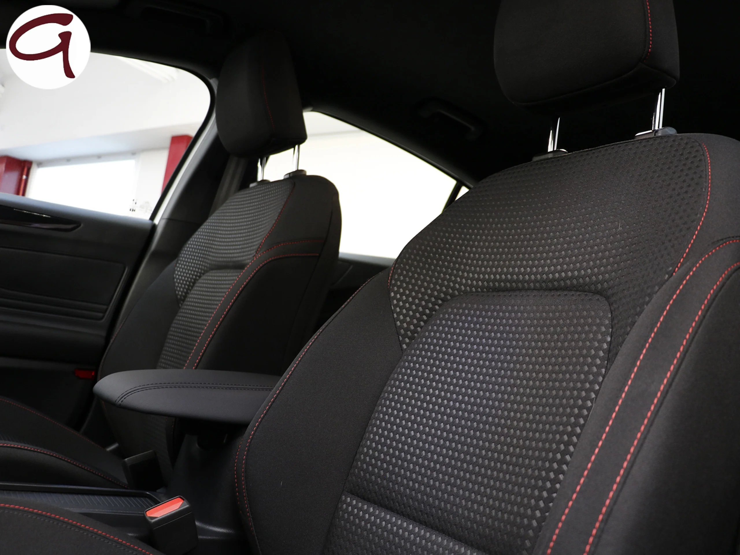 Ford Focus 1.0 Ecoboost MHEV ST-Line Auto 114 kW (155 CV) - Foto 12