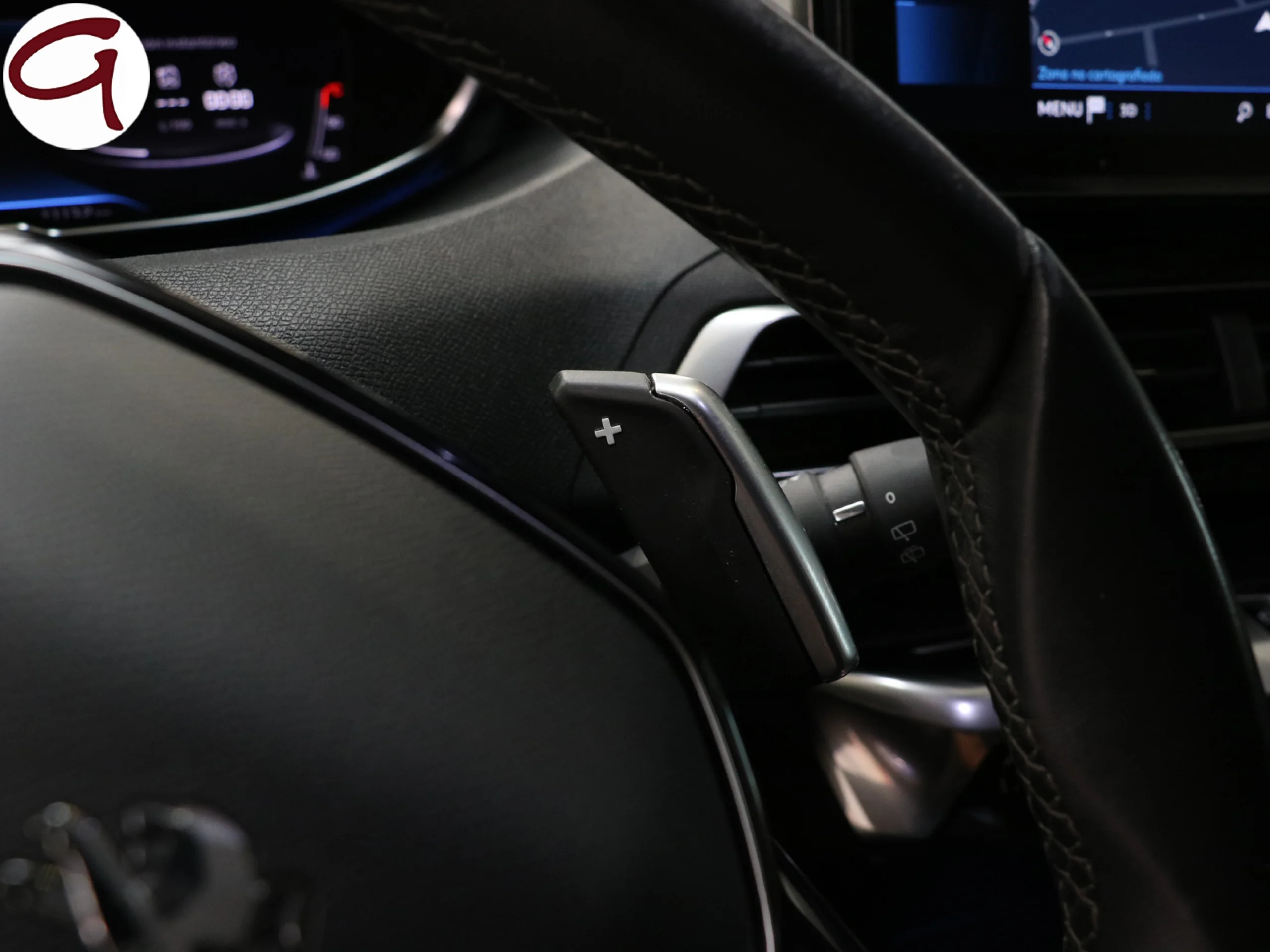 Peugeot 3008 Hybrid 180 Allure Pack e-EAT8 132 kW (180 CV) - Foto 25