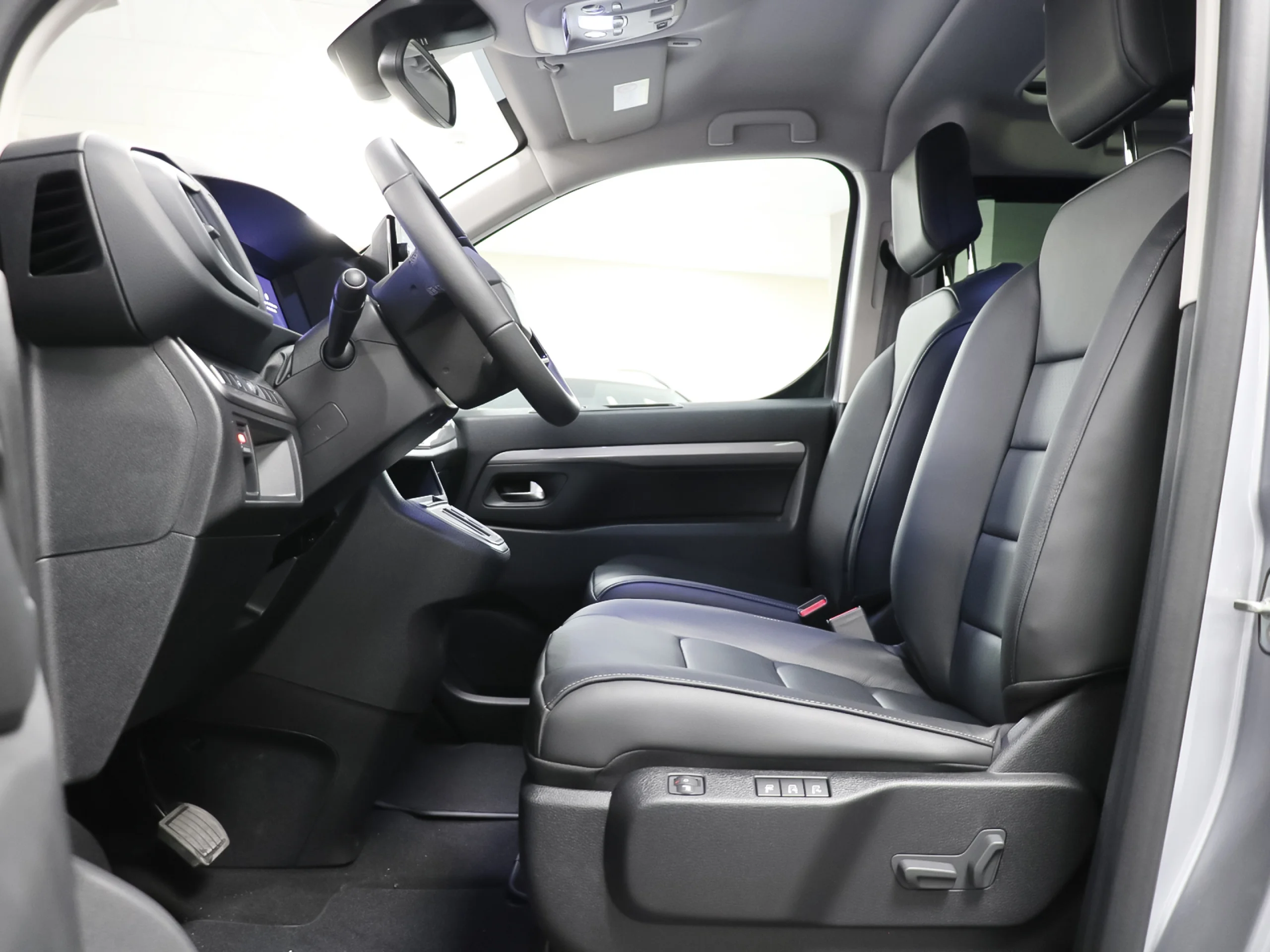 Citroen Spacetourer BlueHDi 180 Max Talla XL EAT8 132 kW (180 CV) - Foto 8