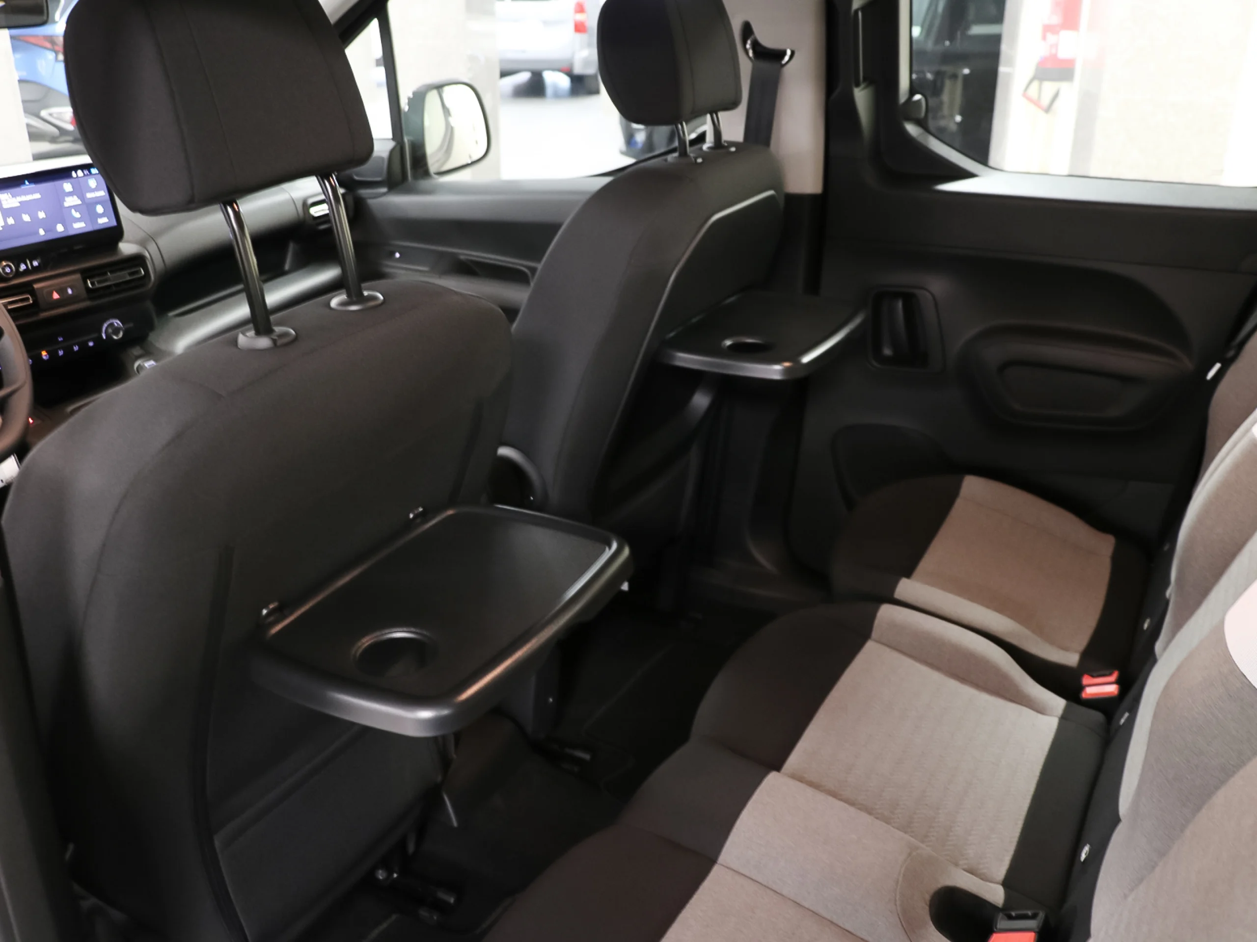 Citroen Berlingo BlueHDi 130 S&S Talla XL Max Auto 96 kW (130 CV) - Foto 6
