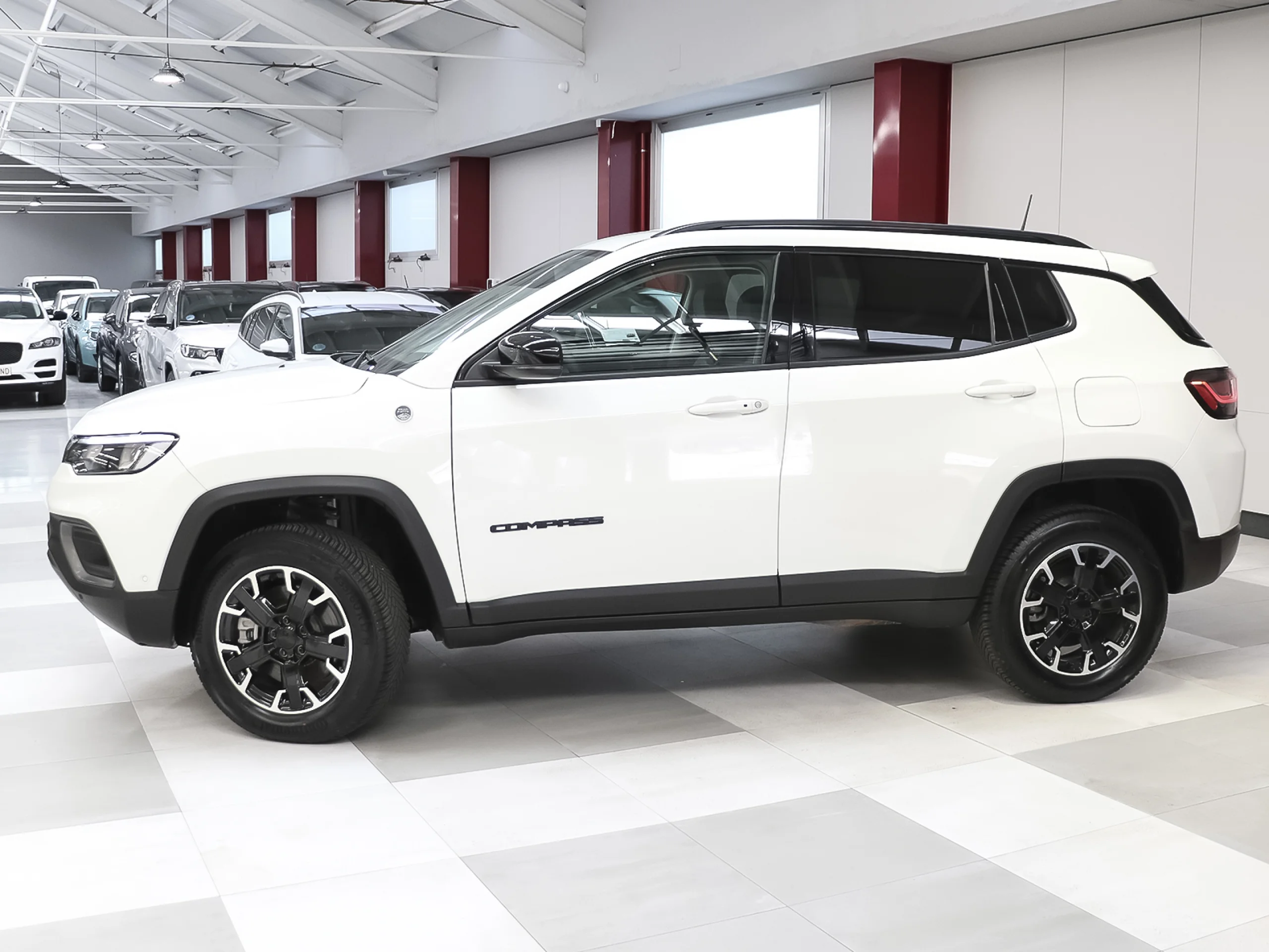 Jeep Compass 1.3 PHEV Trailhawk AWD AT 177 kW (240 CV) - Foto 2