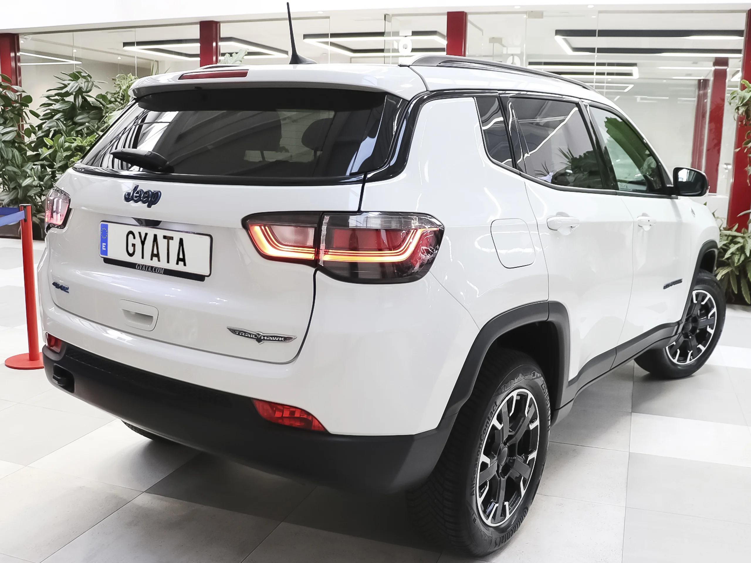 Jeep Compass 1.3 PHEV Trailhawk AWD AT 177 kW (240 CV) - Foto 3