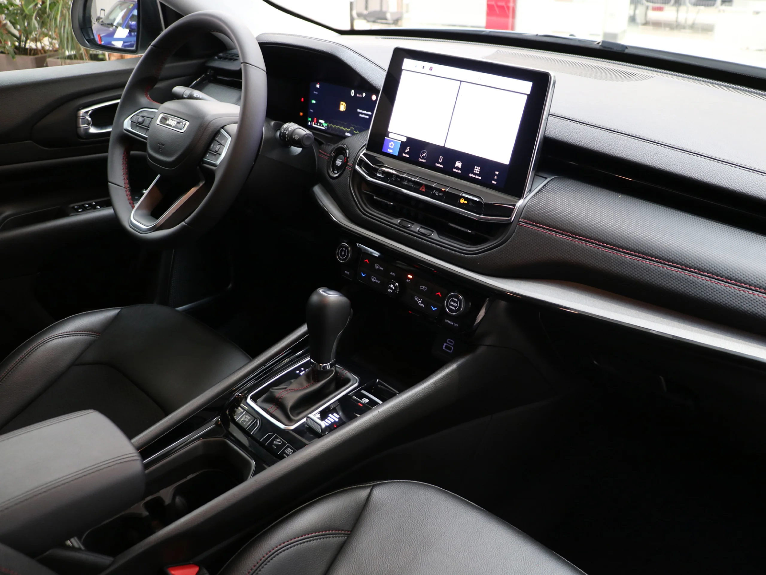 Jeep Compass 1.3 PHEV Trailhawk AWD AT 177 kW (240 CV) - Foto 6