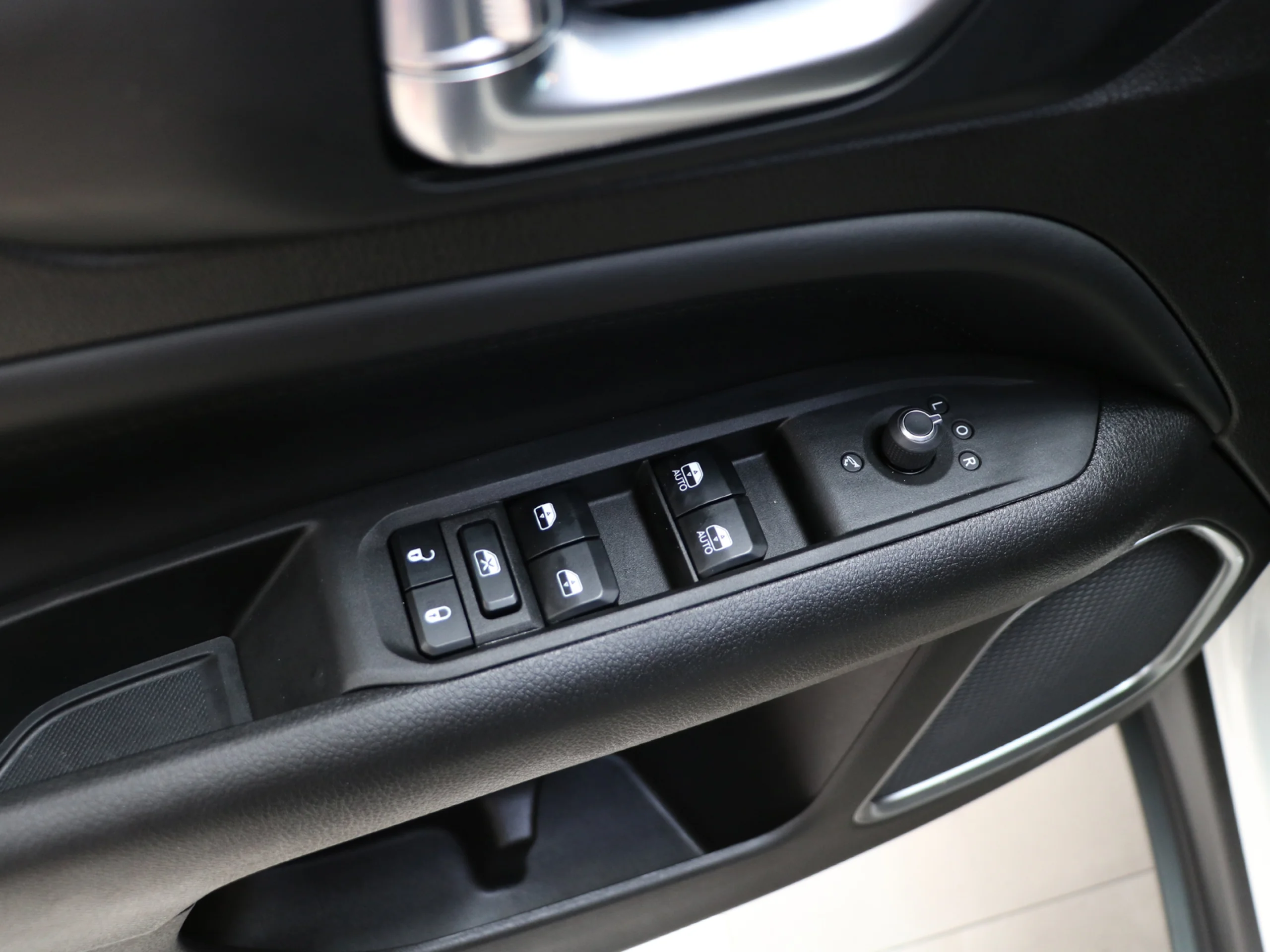 Jeep Compass 1.3 PHEV Trailhawk AWD AT 177 kW (240 CV) - Foto 42