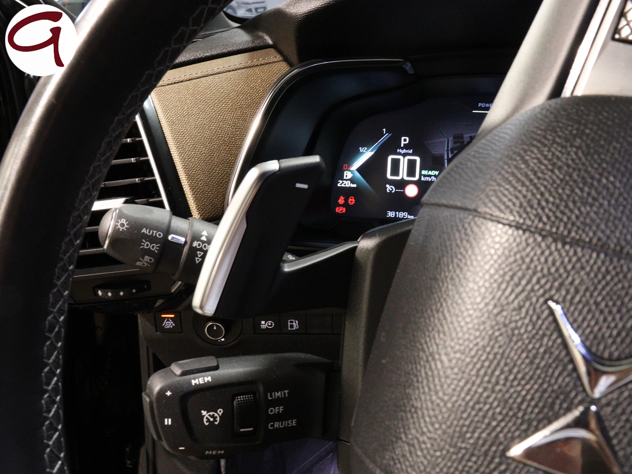 DS DS7 Crossback PureTech 180 So Chic Auto 132 kW (180 CV) - Foto 9