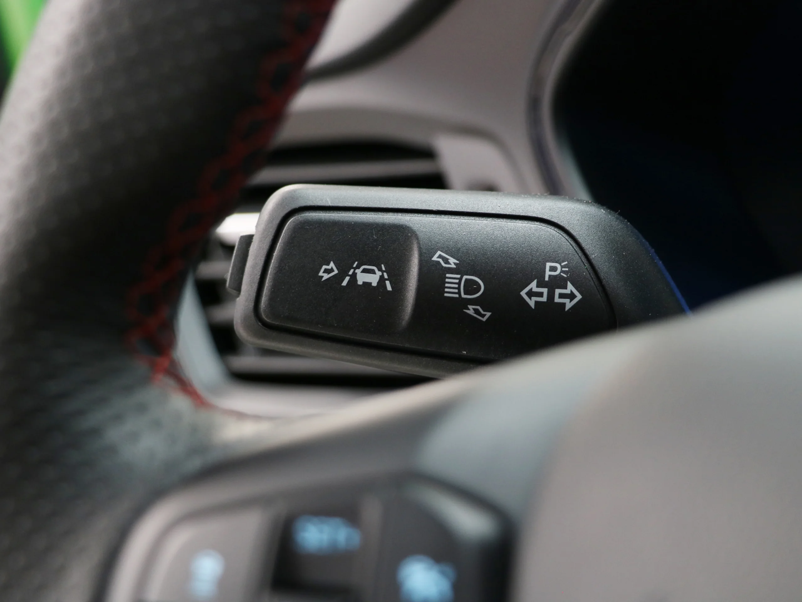Ford Focus 2.3 EcoBoost ST 206 kW (280 CV) - Foto 37
