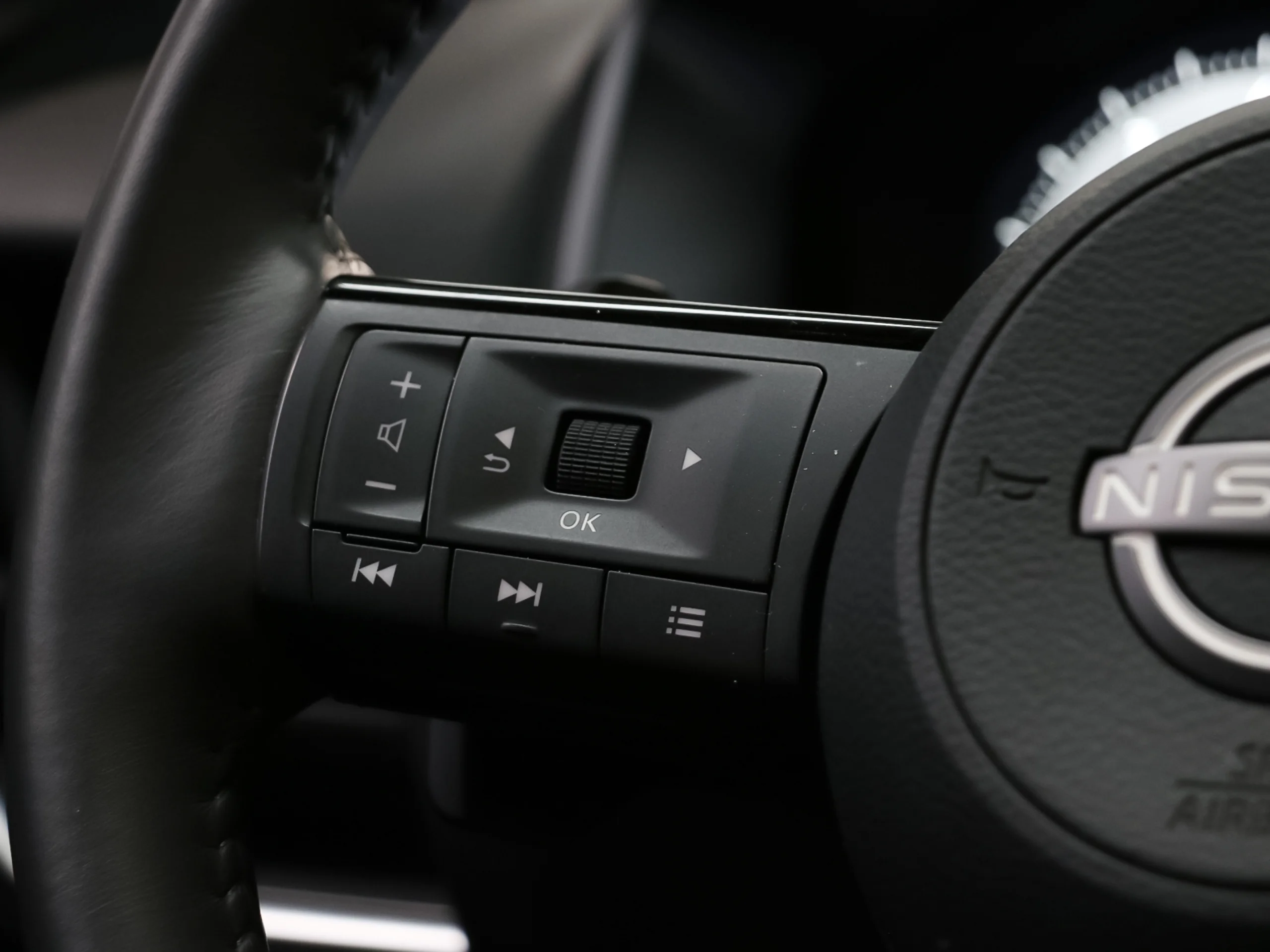 Nissan Qashqai DIG-T 160 N-Connecta 4x2 CVT 116 kW (158 CV) - Foto 26