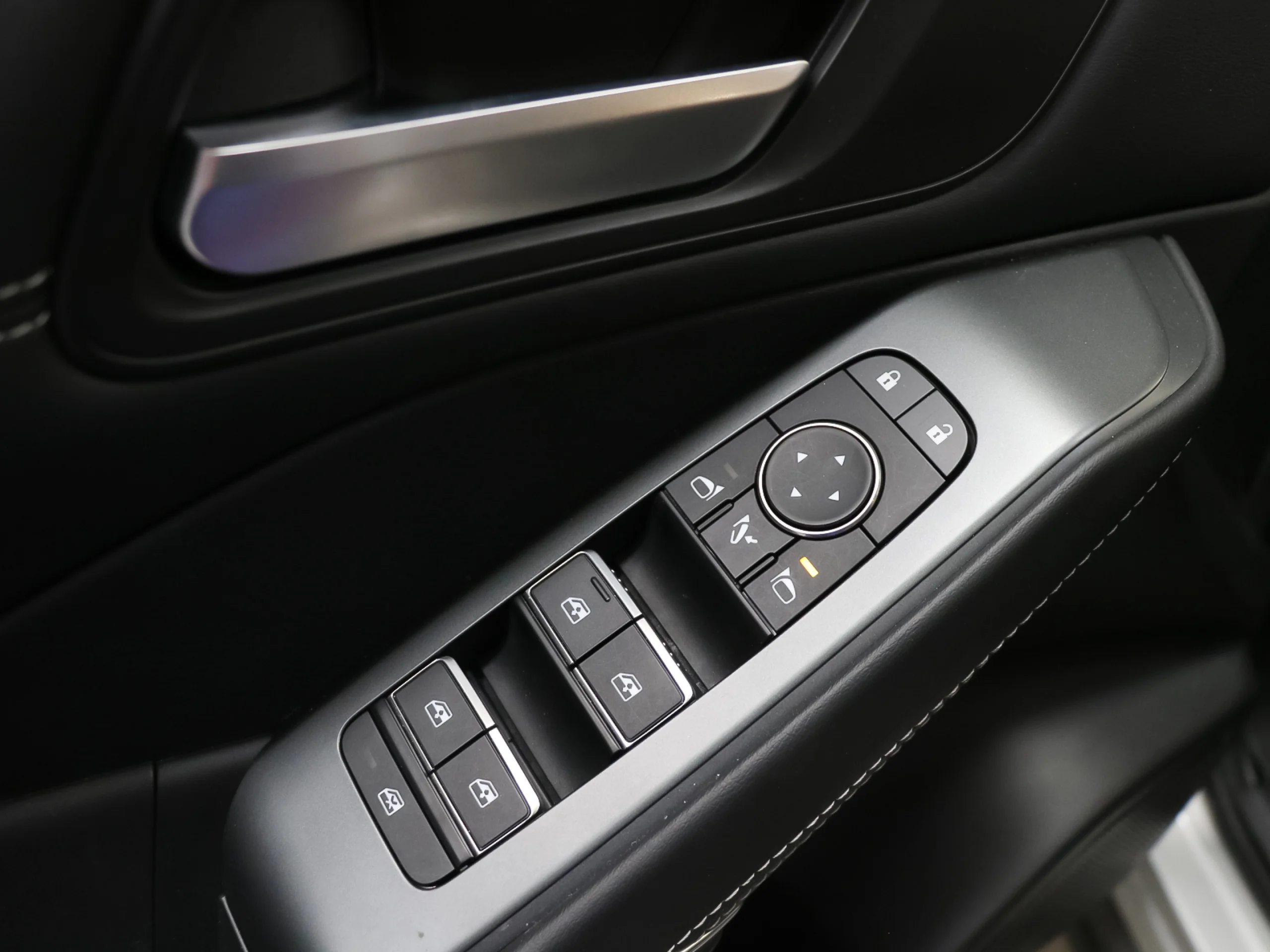 Nissan Qashqai DIG-T 160 N-Connecta 4x2 CVT 116 kW (158 CV) - Foto 34