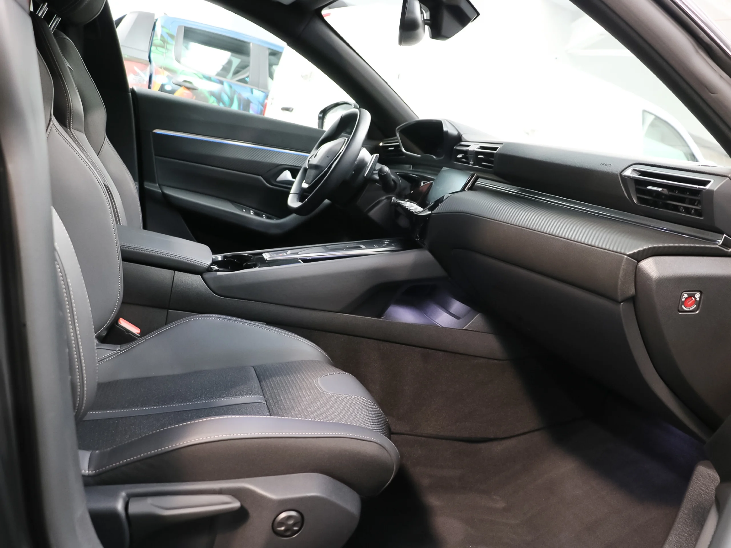 Peugeot 508 Hybrid 225 Allure e-EAT8 165 kW (225 CV) - Foto 6
