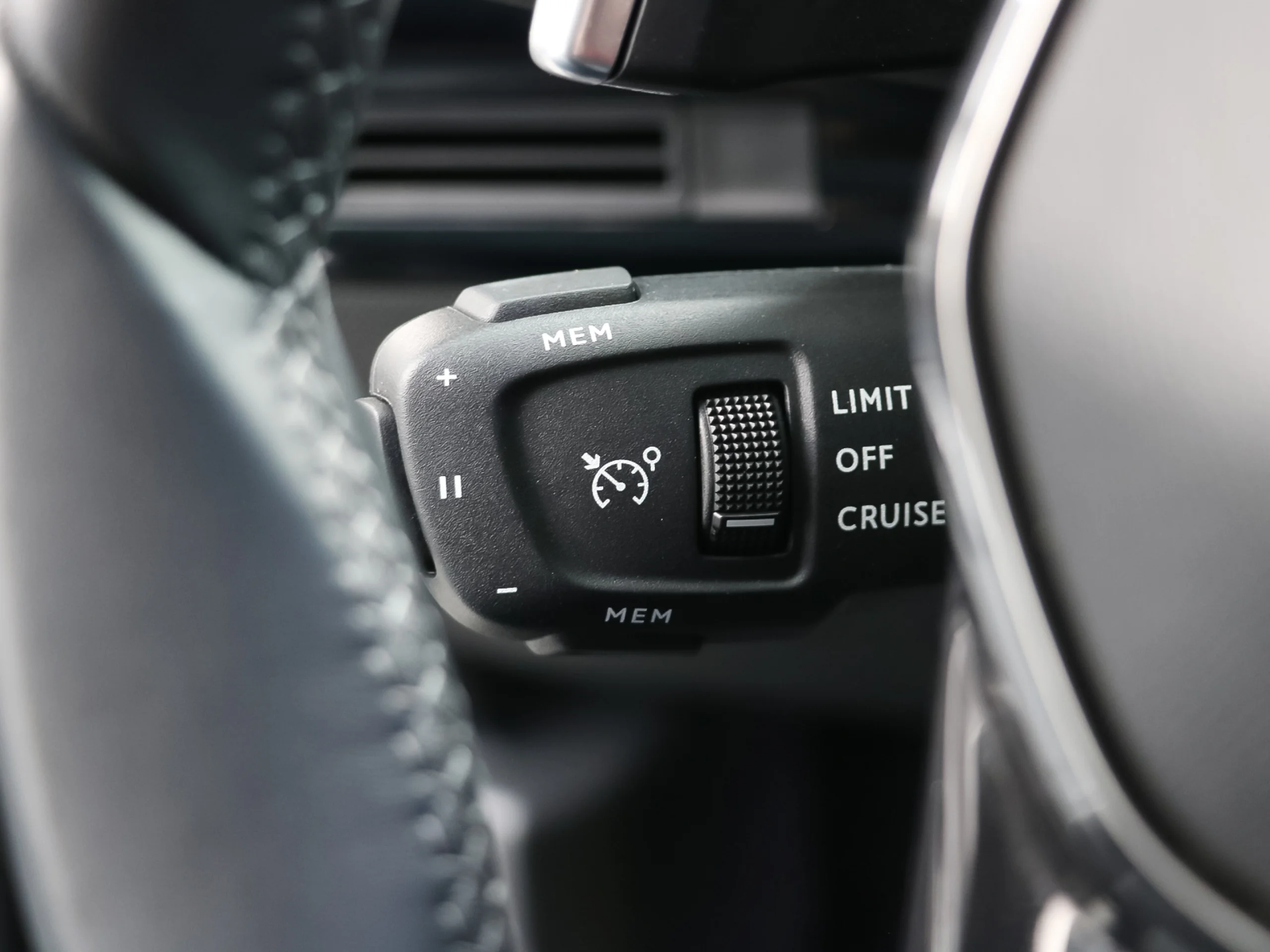 Peugeot 508 Hybrid 225 Allure e-EAT8 165 kW (225 CV) - Foto 35