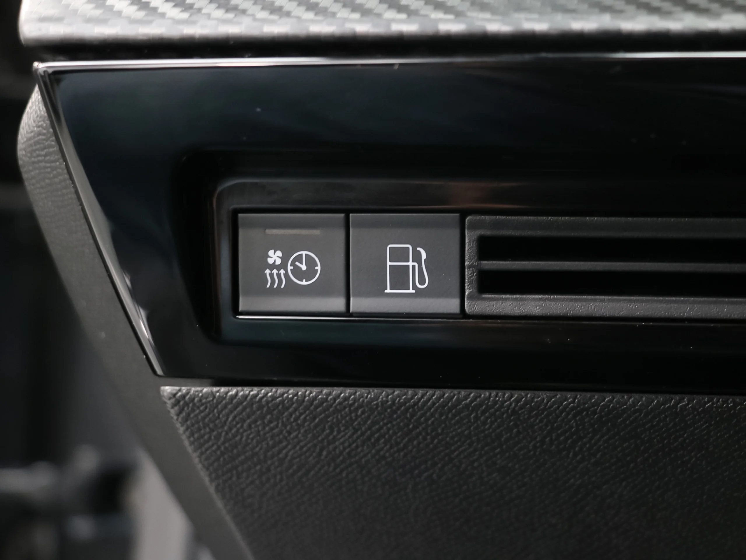 Peugeot 508 Hybrid 225 Allure e-EAT8 165 kW (225 CV) - Foto 40