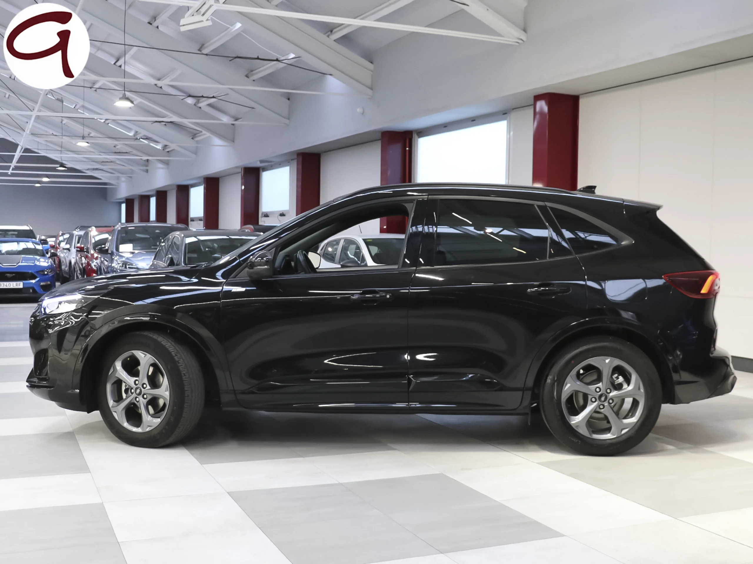 Ford Kuga 2.5 Duratec PHEV ST-Line X Auto 178 kW (243 CV) - Foto 2