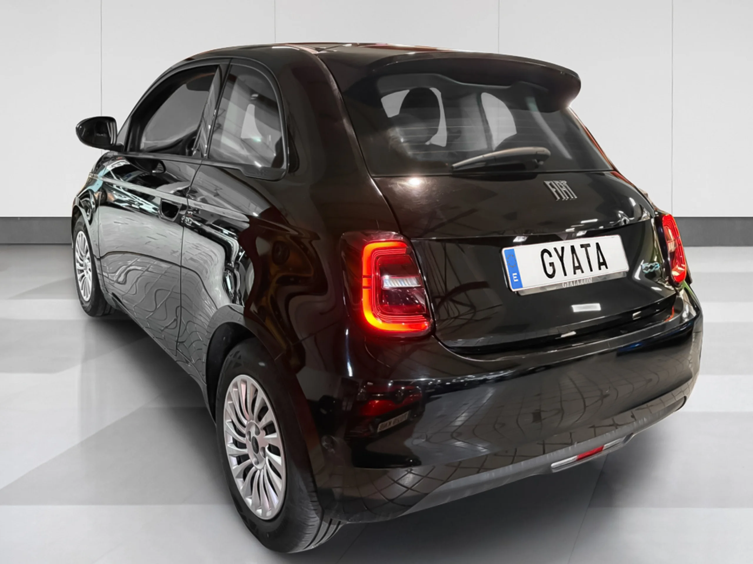 Fiat 500 Electrico Monotrim 320km 87 kW (118 CV) - Foto 4