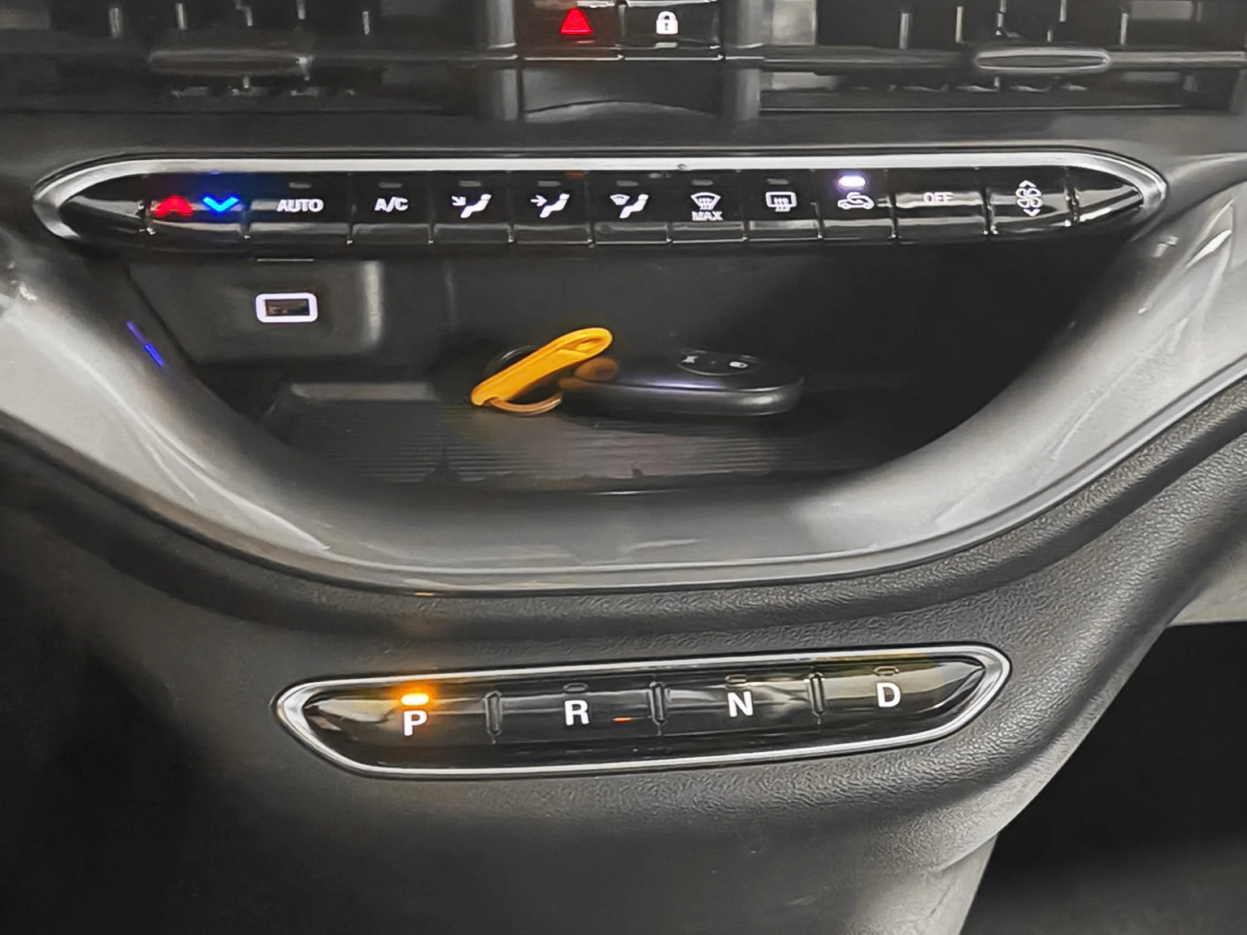 Fiat 500 Electrico Monotrim 320km 87 kW (118 CV) - Foto 8