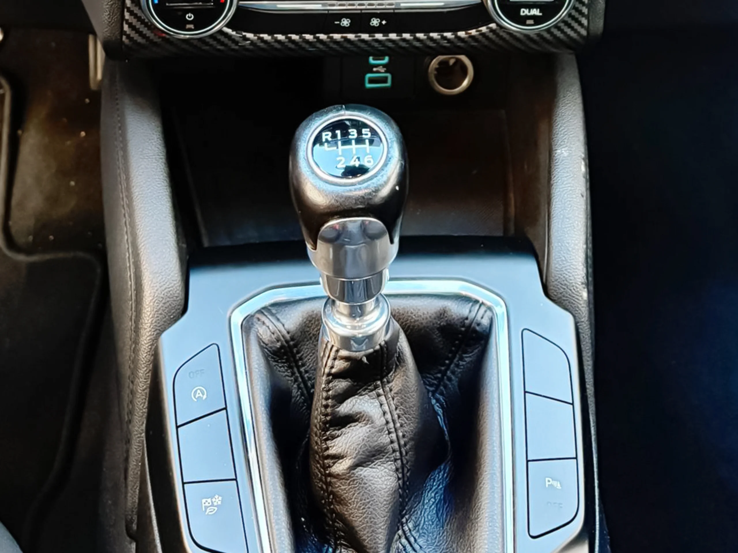 Ford Kuga 1.5 EcoBlue Titanium 88 kW (120 CV) - Foto 8