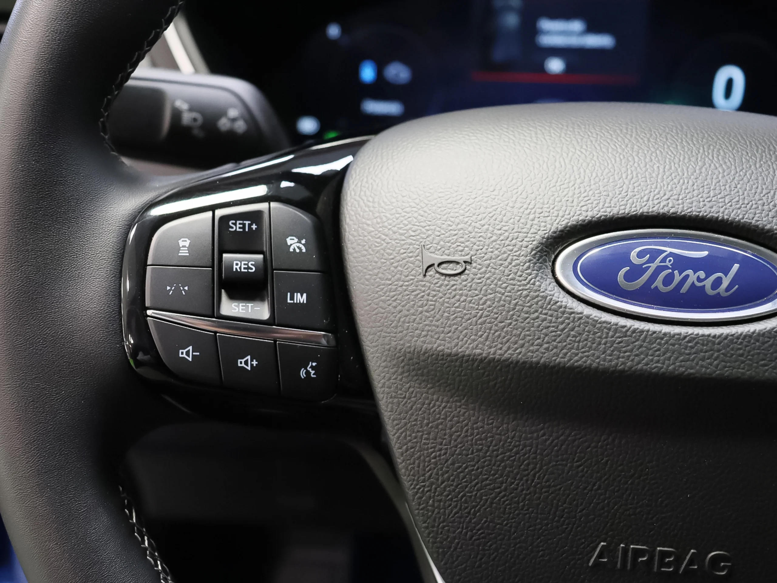 Ford Kuga 2.5 Duratec PHEV Active X 178 kW (243 CV) - Foto 4
