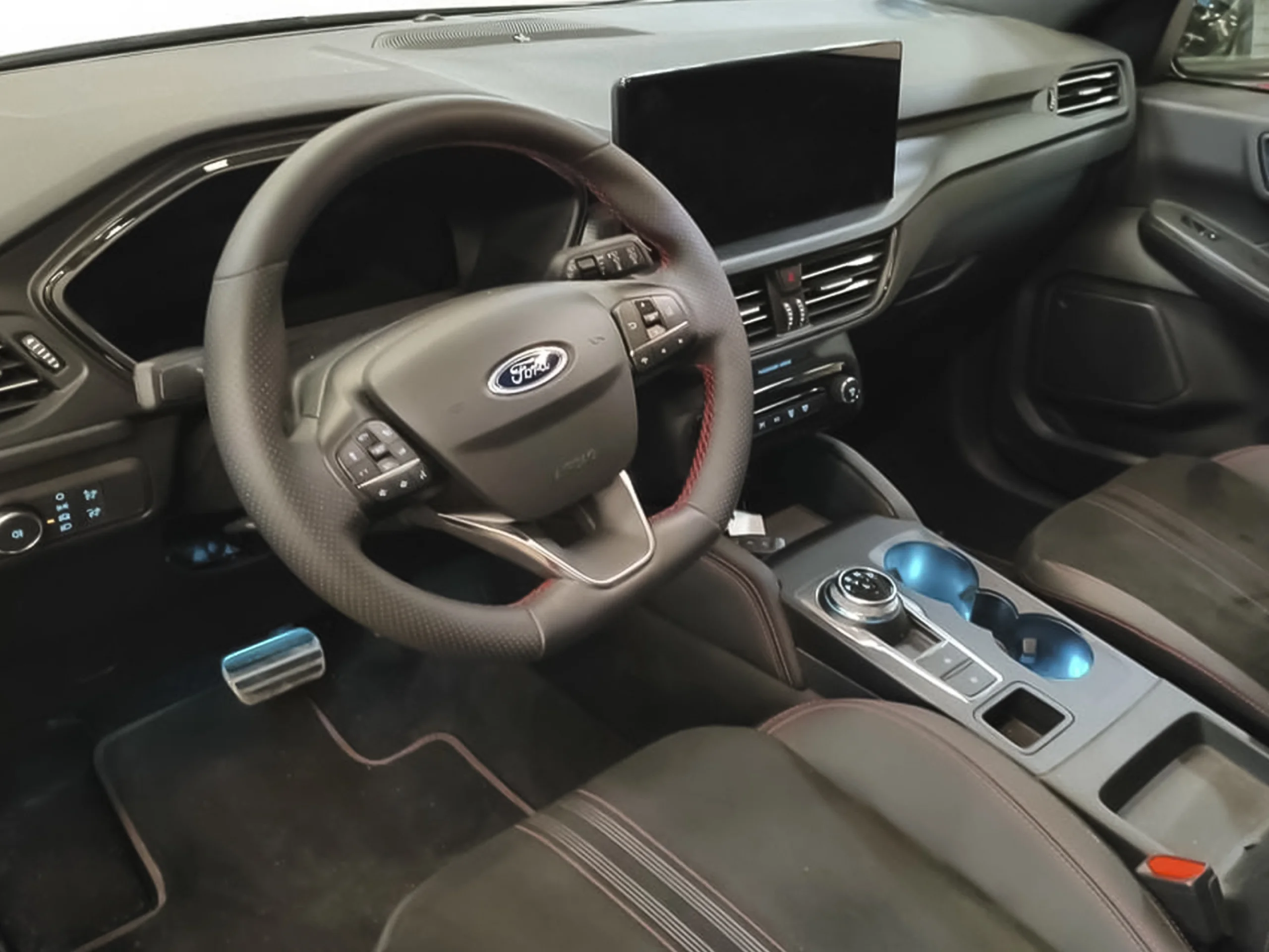 Ford Kuga 2.5 Duratec PHEV ST-Line X Auto 178 kW (243 CV) - Foto 4
