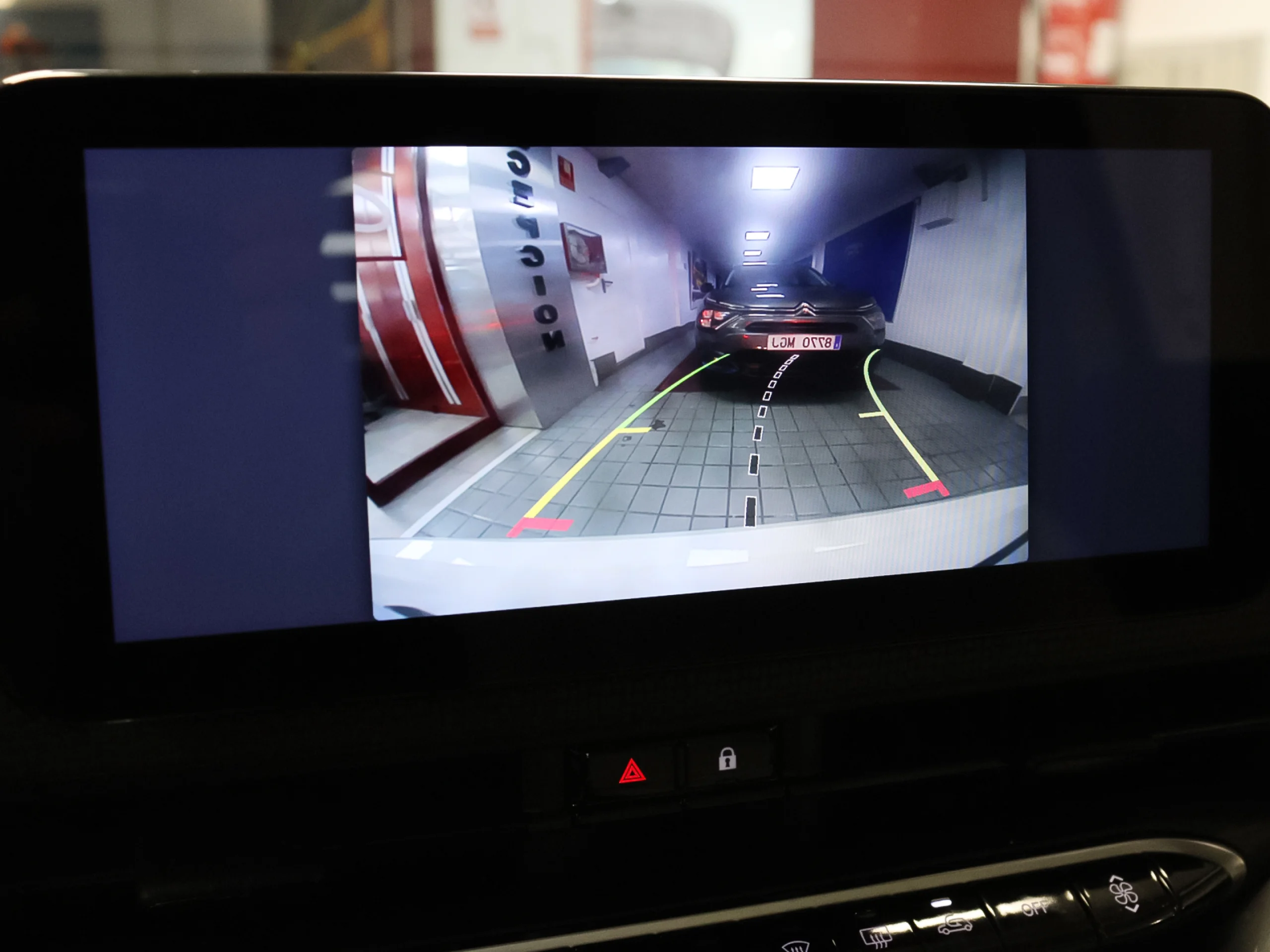 Fiat 500 Electrico laPrima Hb 320km 85 kW (118 CV) - Foto 22