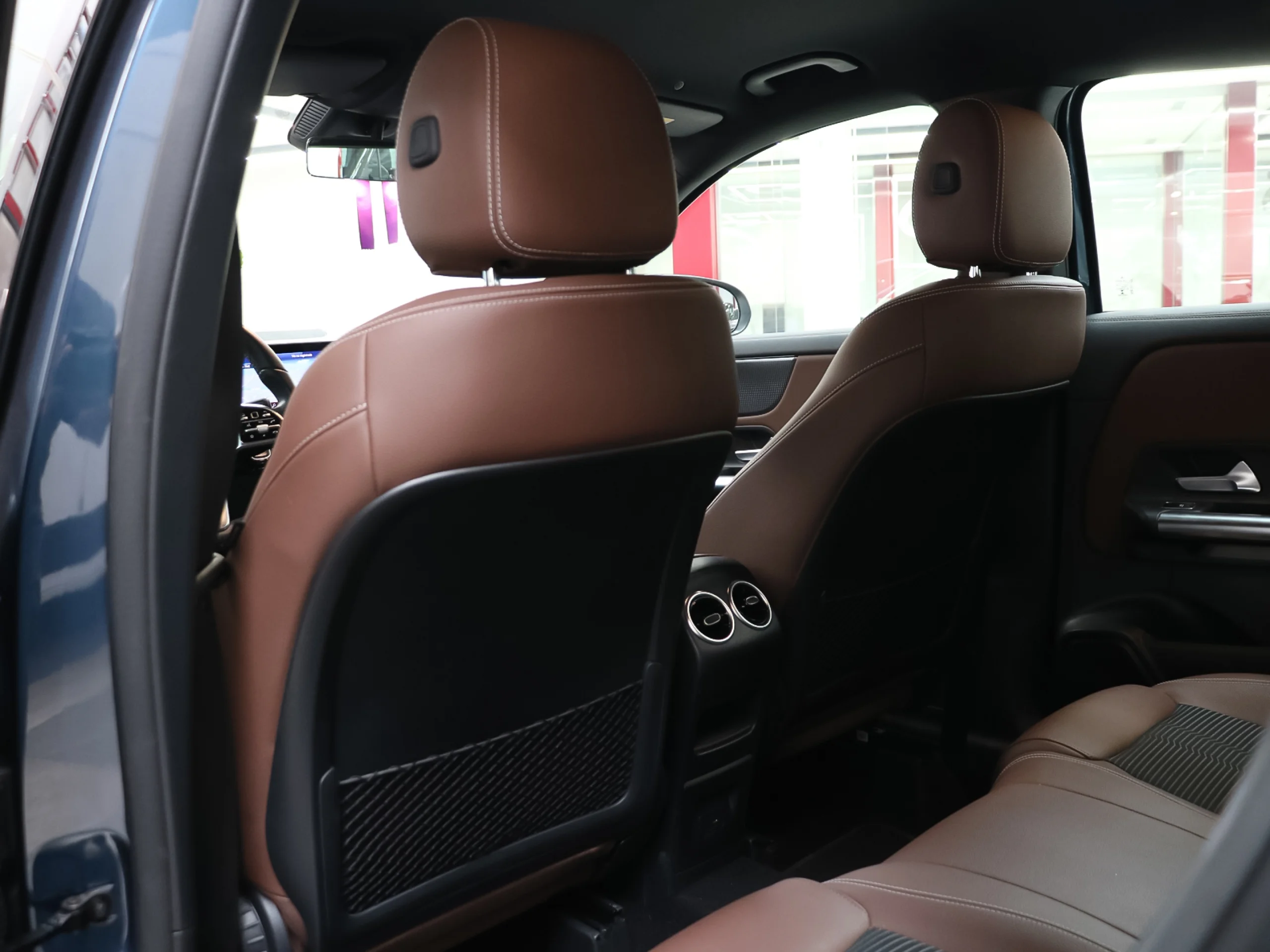 Mercedes-Benz GLA 200 D 110 kW (150 CV) - Foto 10
