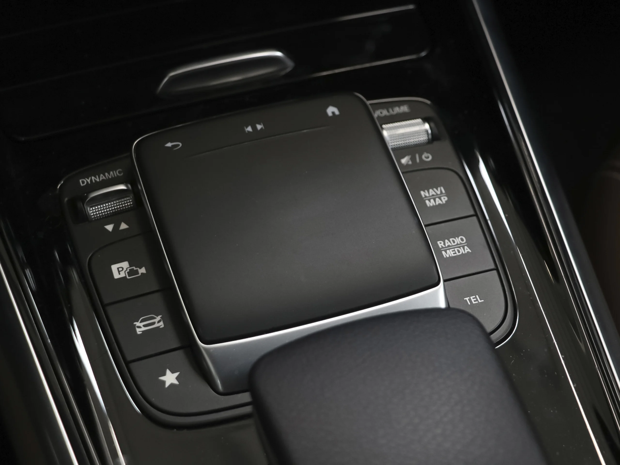Mercedes-Benz GLA 200 D 110 kW (150 CV) - Foto 35