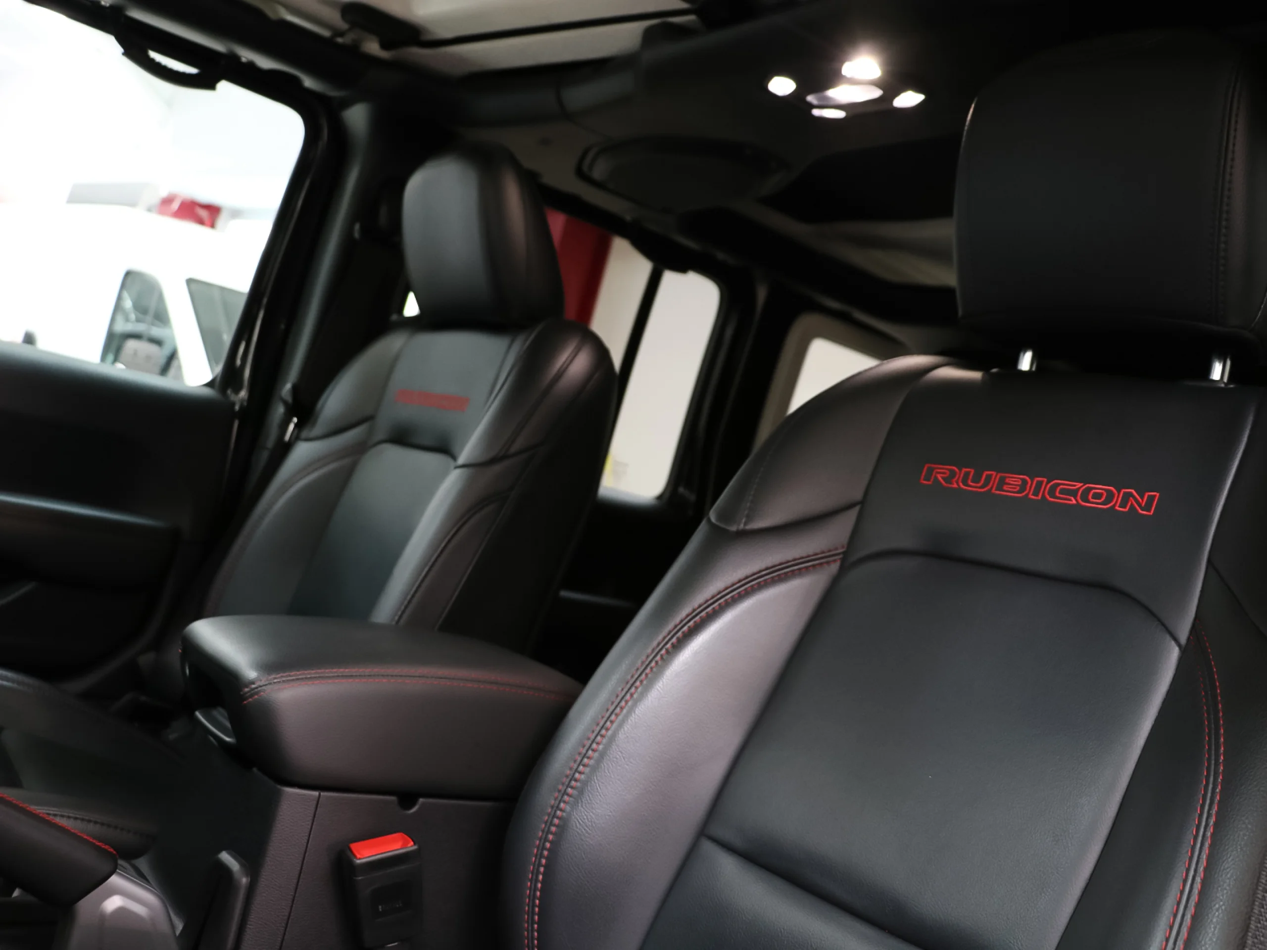 Jeep Wrangler 2.2 CRD Rubicon 8ATX 147 kW (200 CV) - Foto 7