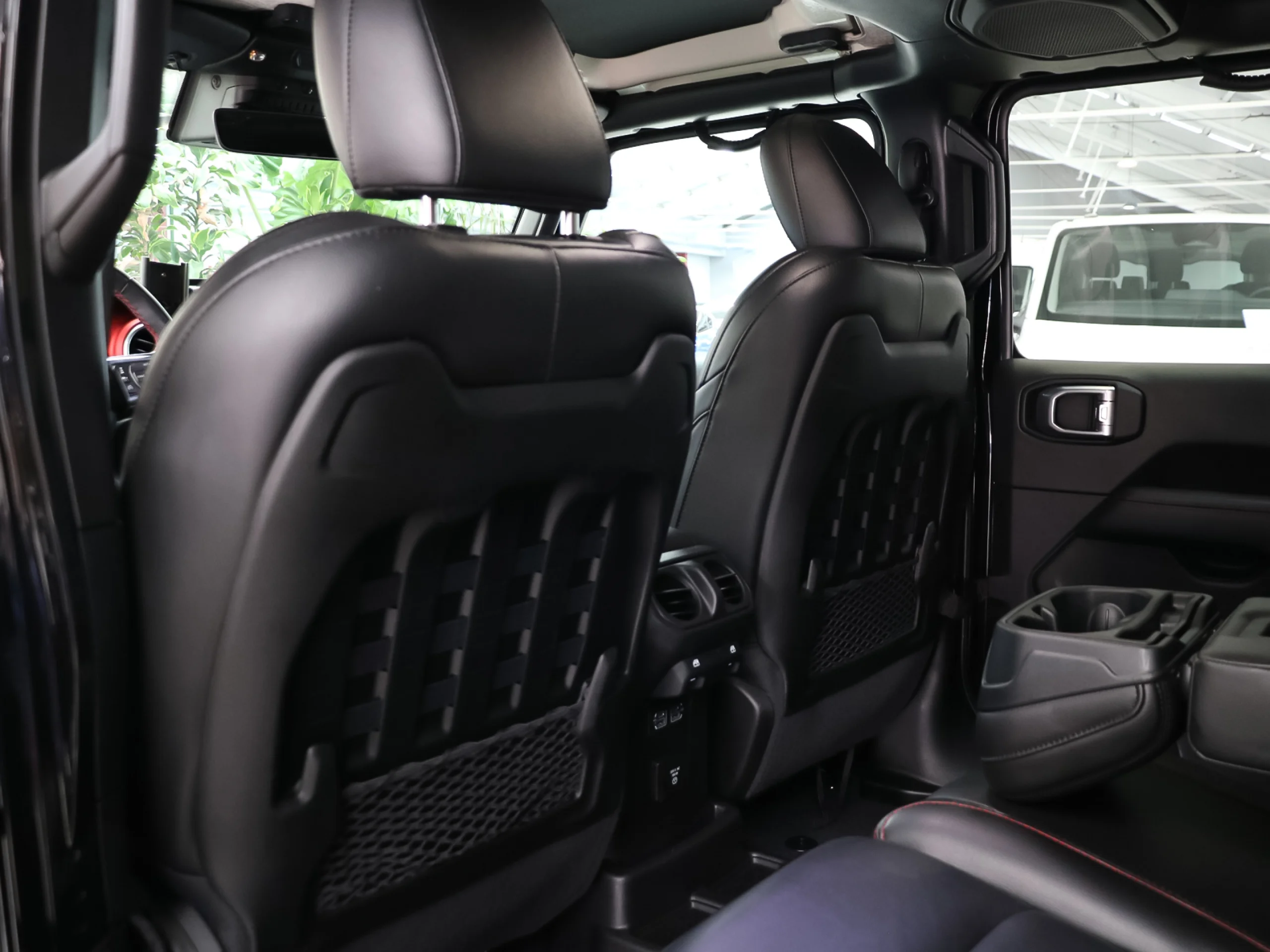 Jeep Wrangler 2.2 CRD Rubicon 8ATX 147 kW (200 CV) - Foto 8