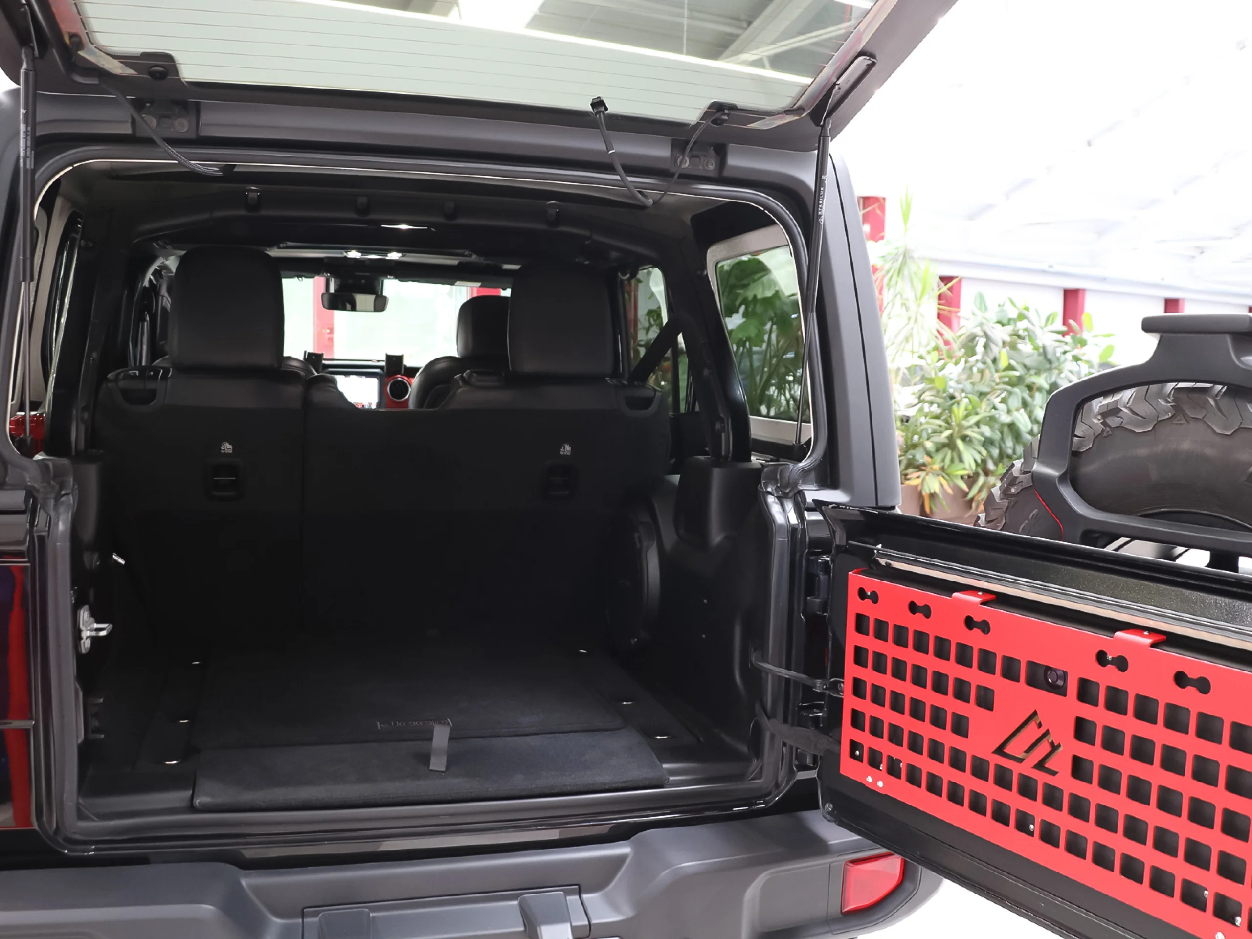Jeep Wrangler 2.2 CRD Rubicon 8ATX 147 kW (200 CV) - Foto 38