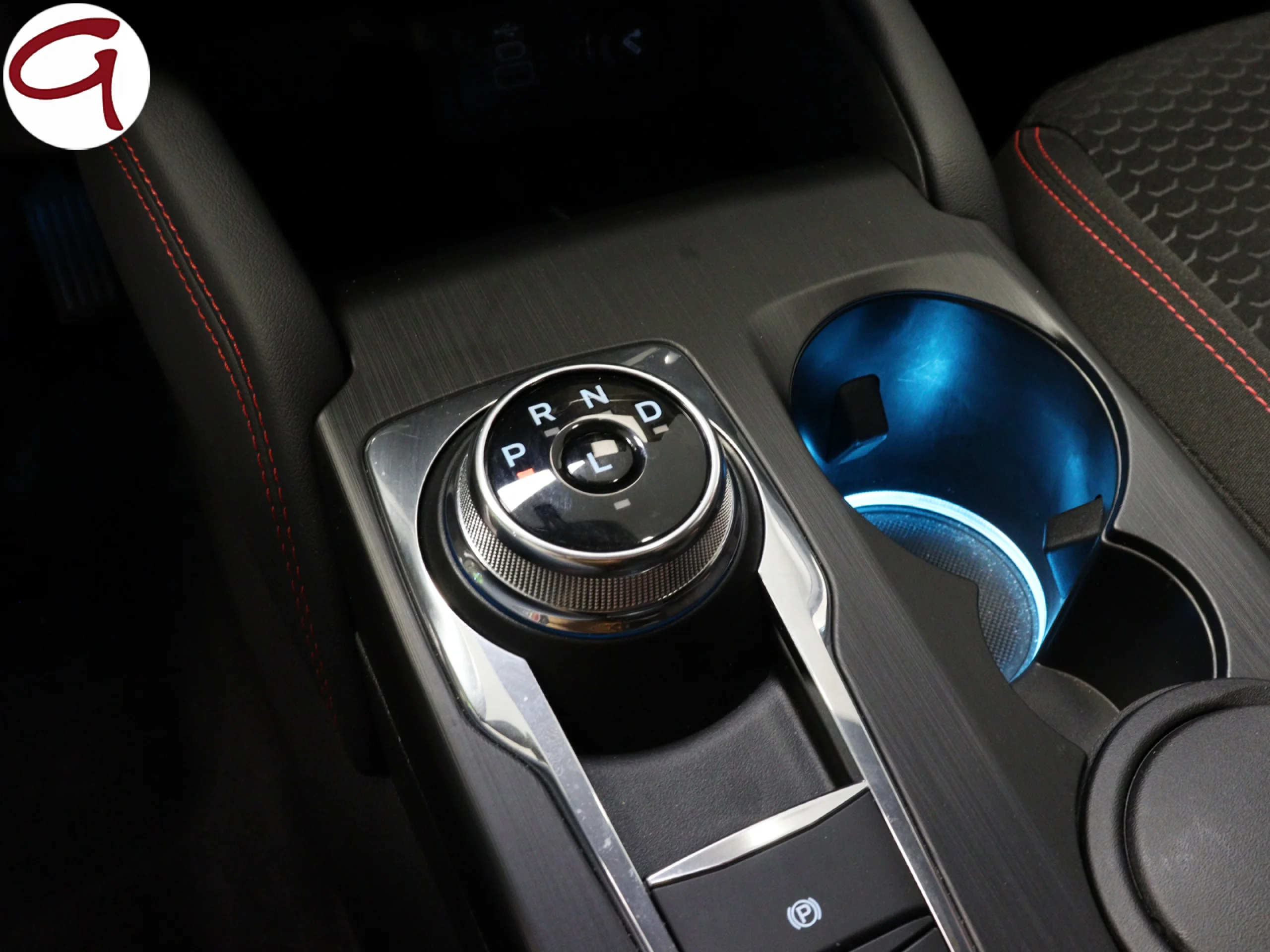 Ford Kuga 2.5 Duratec PHEV ST-Line Auto 178 kW (243 CV) - Foto 42