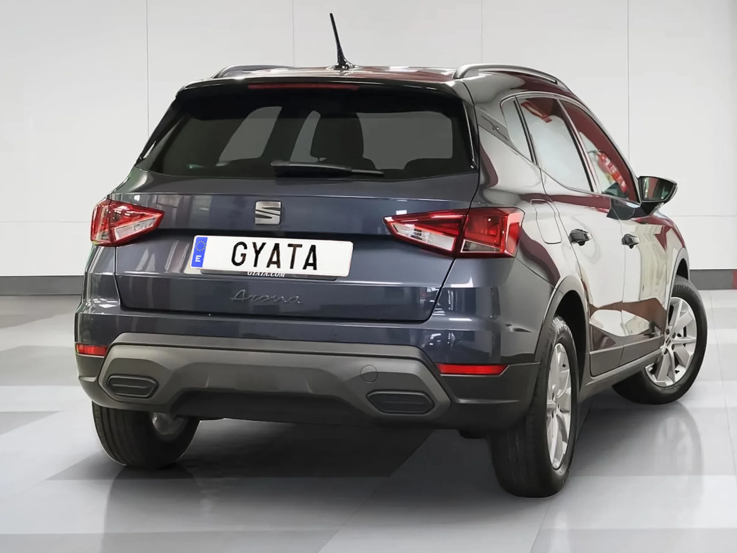 SEAT Arona 1.0 TSI S&S Style+ 85 kW (115 CV) - Foto 2