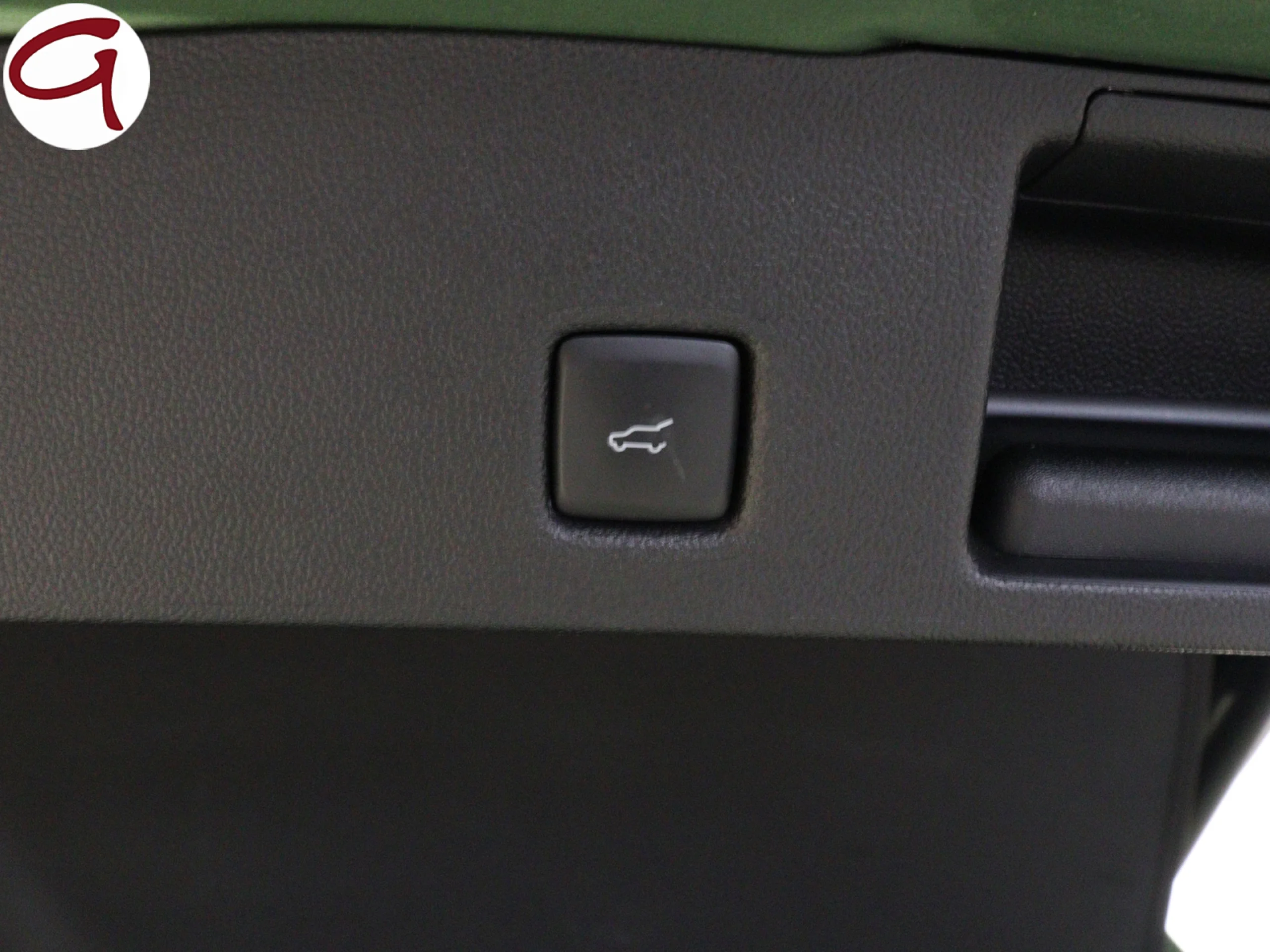 Ford Kuga 2.5 Duratec PHEV ST-Line X Auto 178 kW (243 CV) - Foto 46