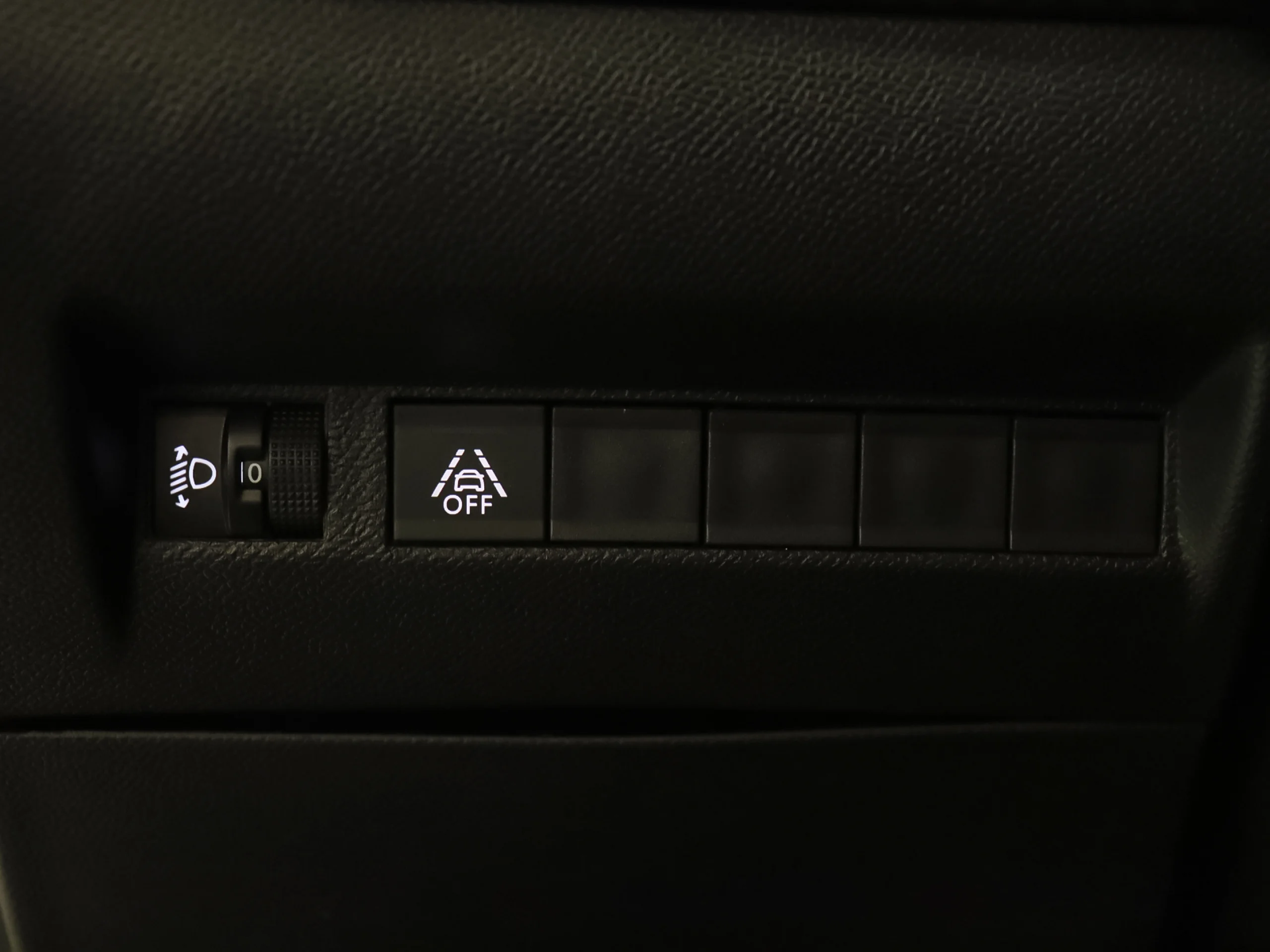 Peugeot 2008 PureTech 130 S&S Allure 96 kW (130 CV) - Foto 10