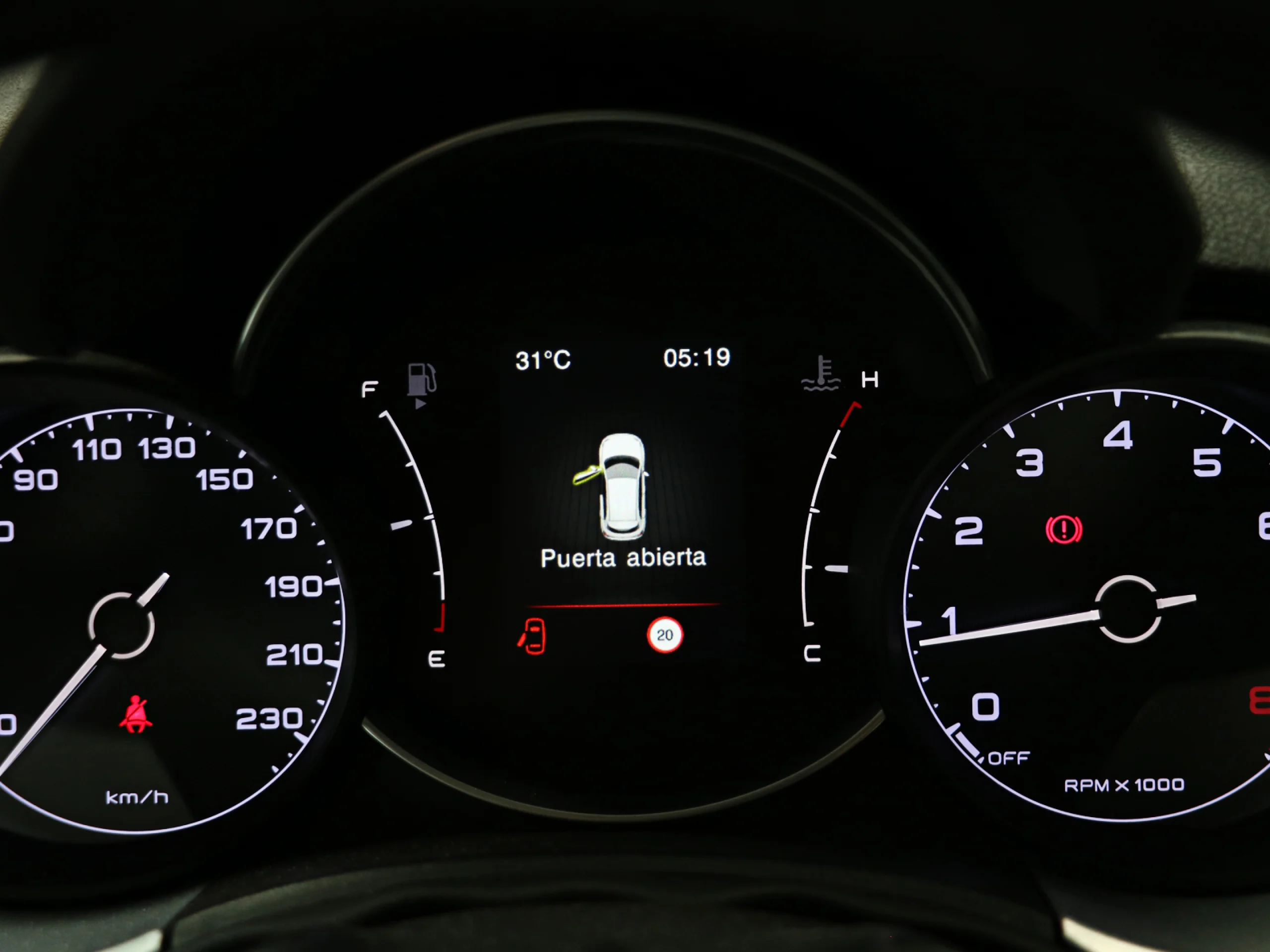 Fiat 500X 1.0 Firefly S&S Connect 88 kW (120 CV) - Foto 24
