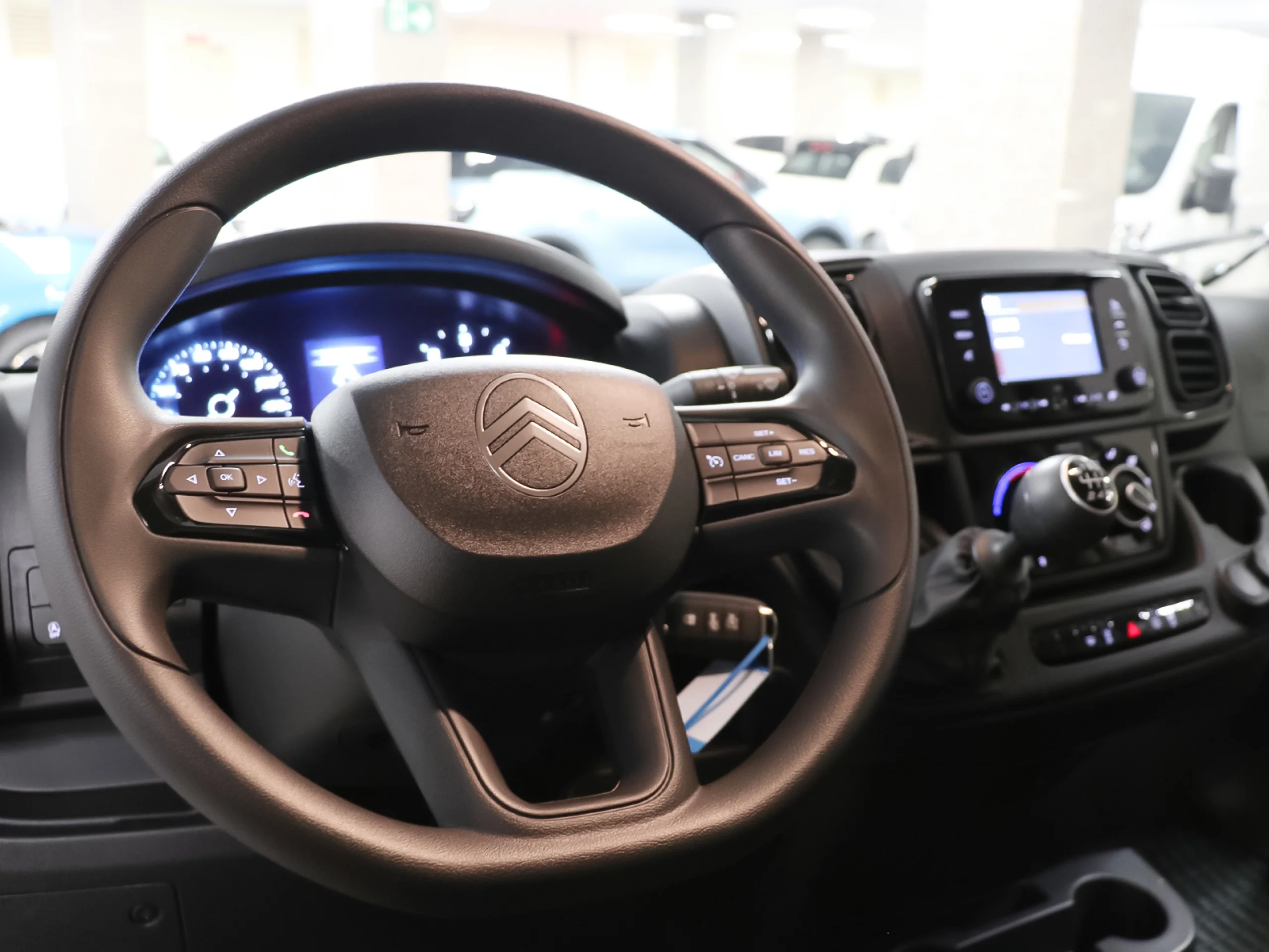 Citroen Jumper Furgon BlueHDi 140 S&S 35 L2H2 103 kW (140 CV) - Foto 11