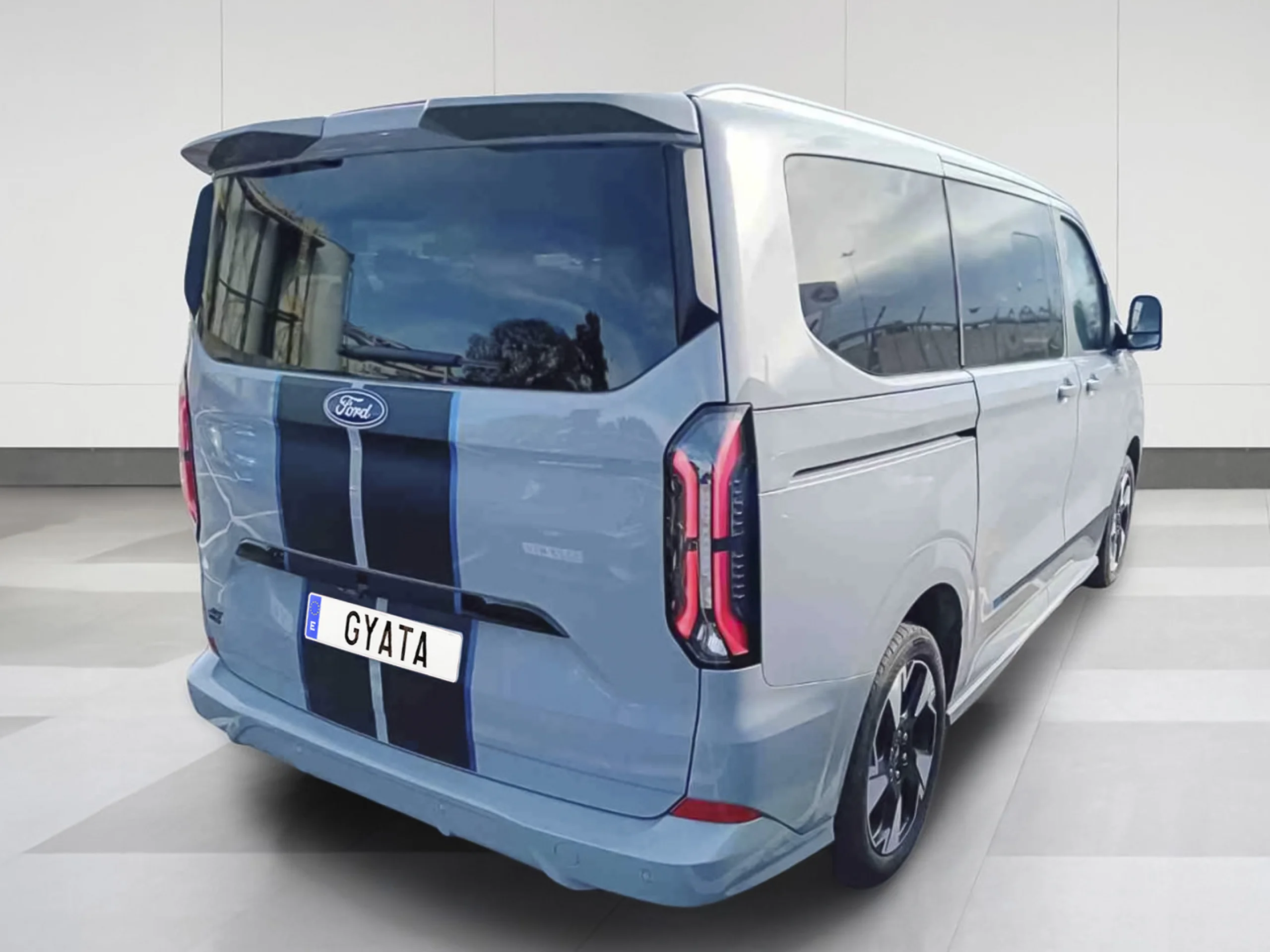 Ford Tourneo Custom BEV 64kWh Titanium X L1 Auto 160 kW (218 CV) - Foto 2