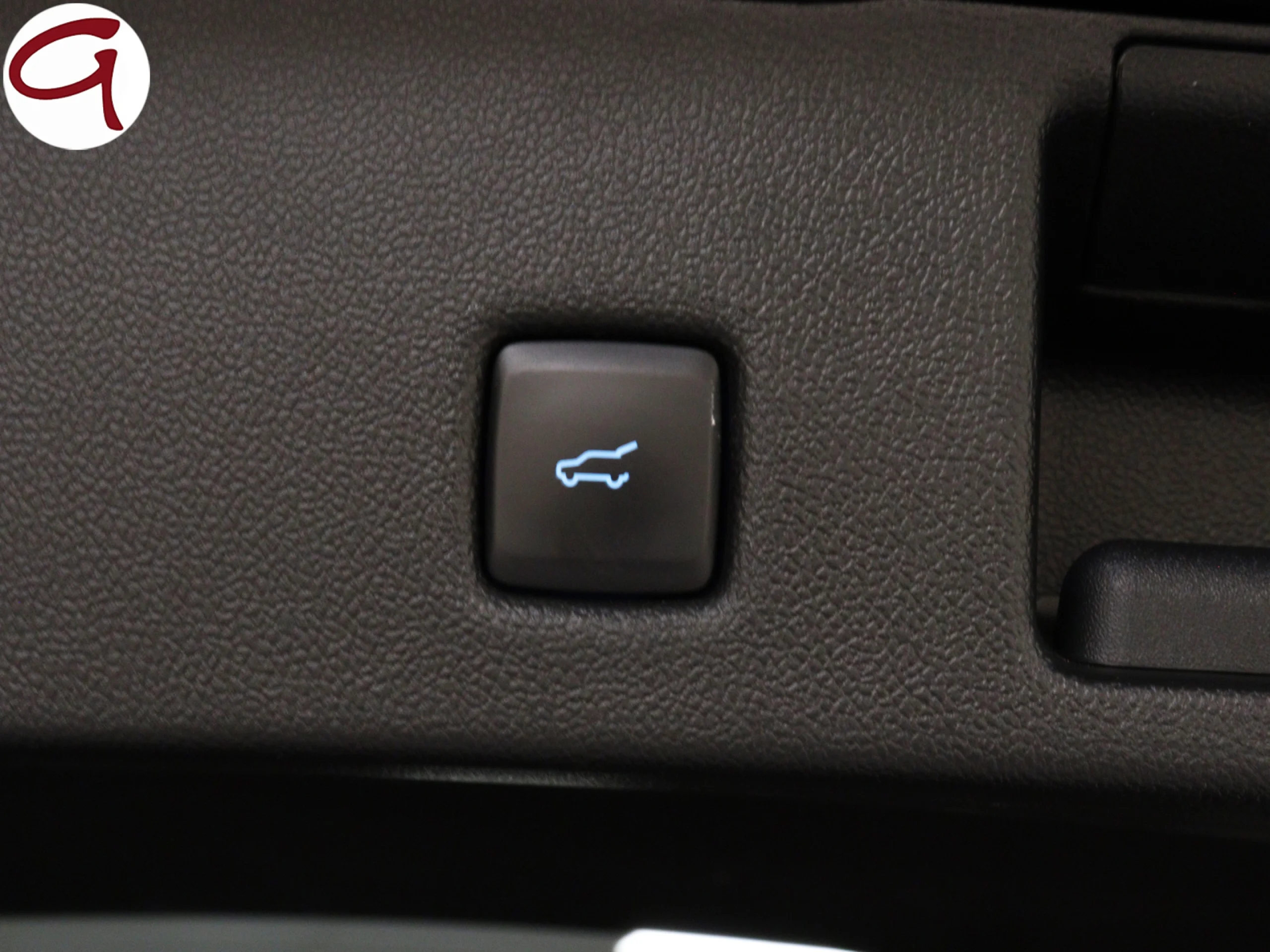 Ford Kuga 2.5 Duratec PHEV ST-Line X Auto 178 kW (243 CV) - Foto 32