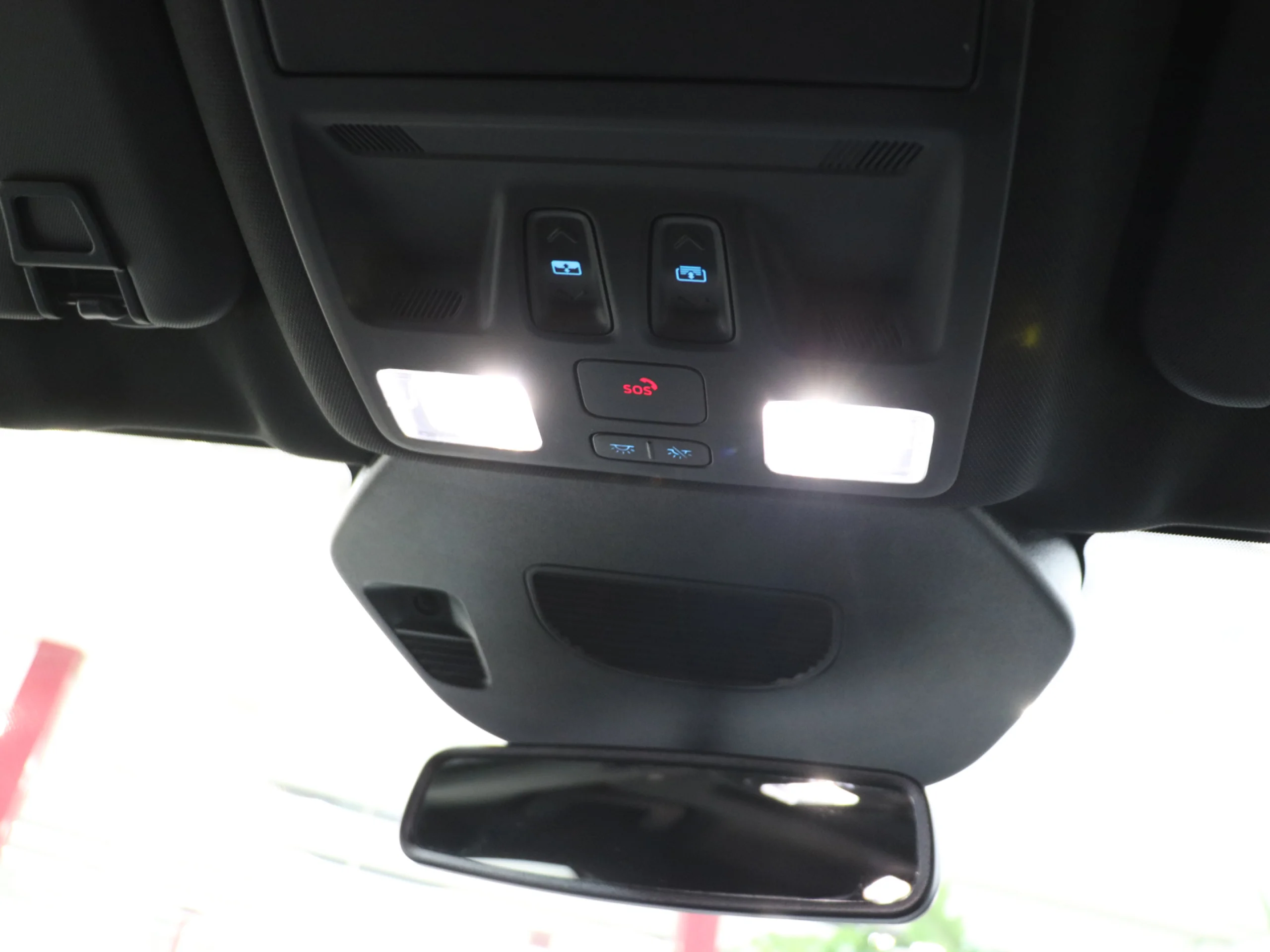 Ford Kuga 2.5 Duratec PHEV ST-Line X Auto 178 kW (243 CV) - Foto 42