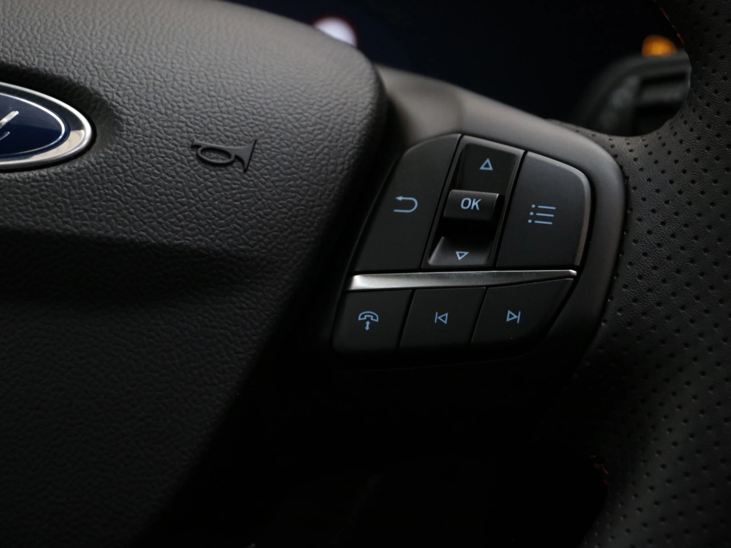 Ford Kuga 2.5 Duratec PHEV ST-Line X Auto 178 kW (243 CV) - Foto 46
