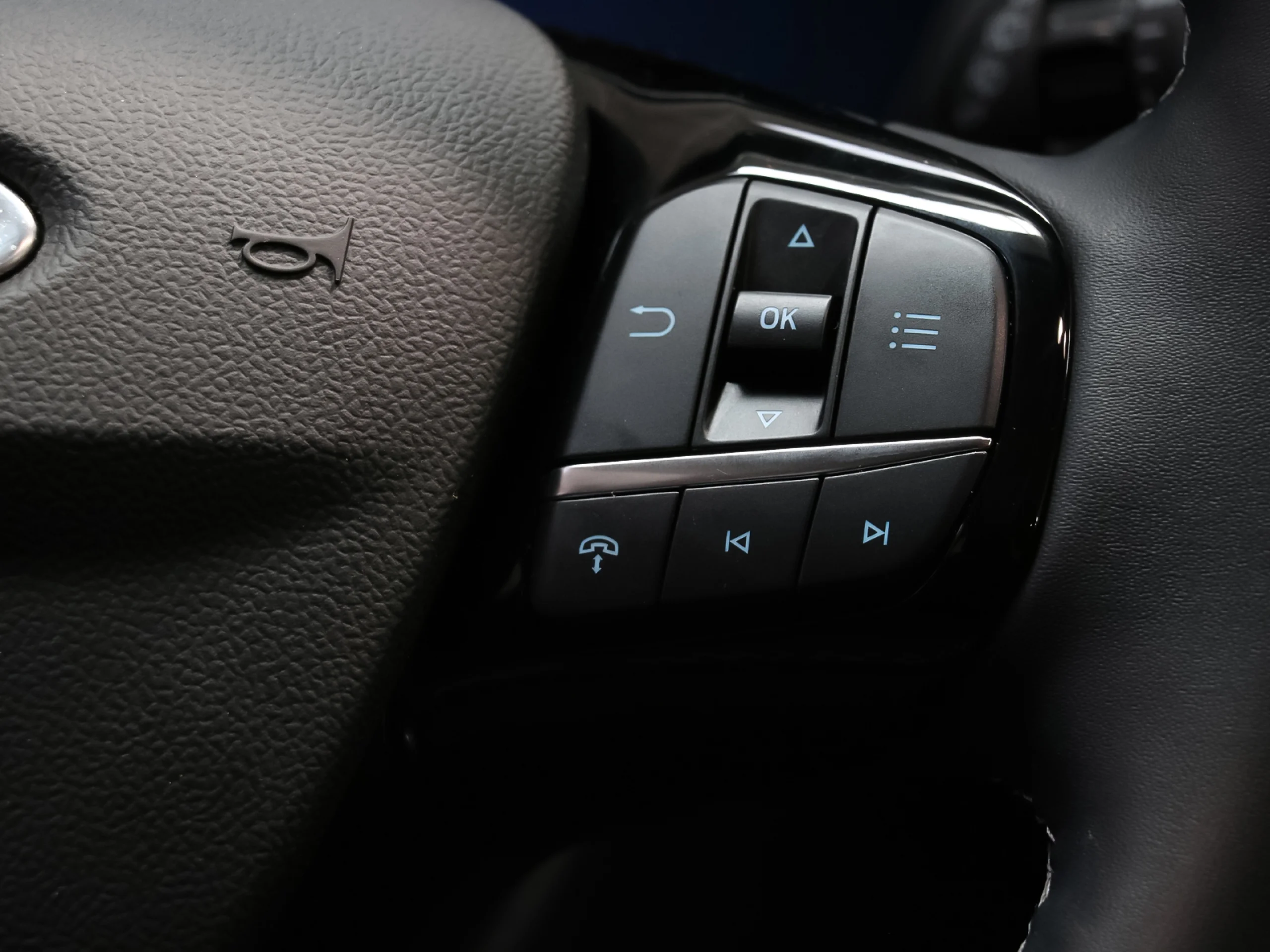 Ford Kuga 2.5 Duratec PHEV Active Auto 178 kW (243 CV) - Foto 20