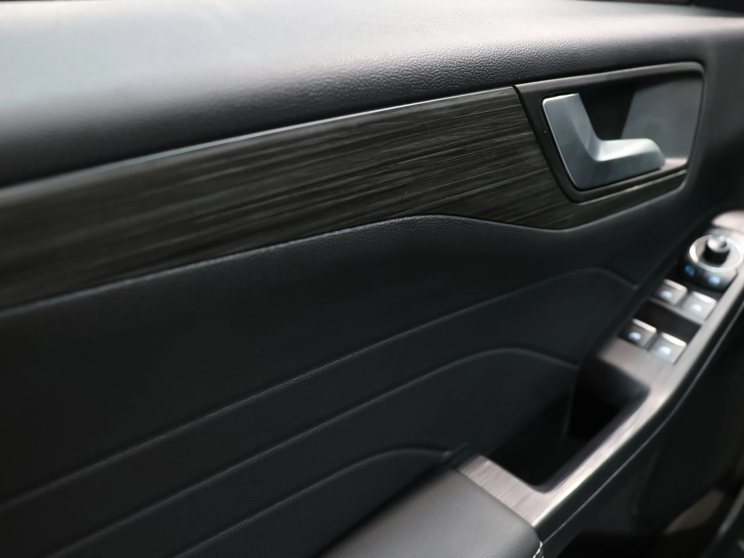 Ford Kuga 2.5 Duratec PHEV Active Auto 178 kW (243 CV) - Foto 24