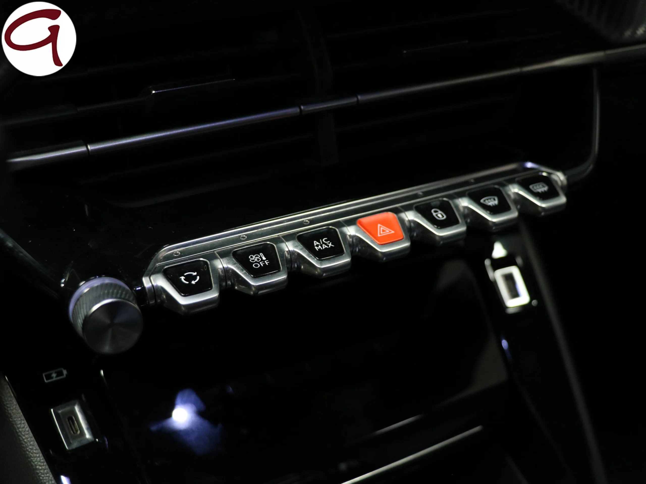 Peugeot E-2008 Eléctrico Allure Pack 100 kW (136 CV) - Foto 15